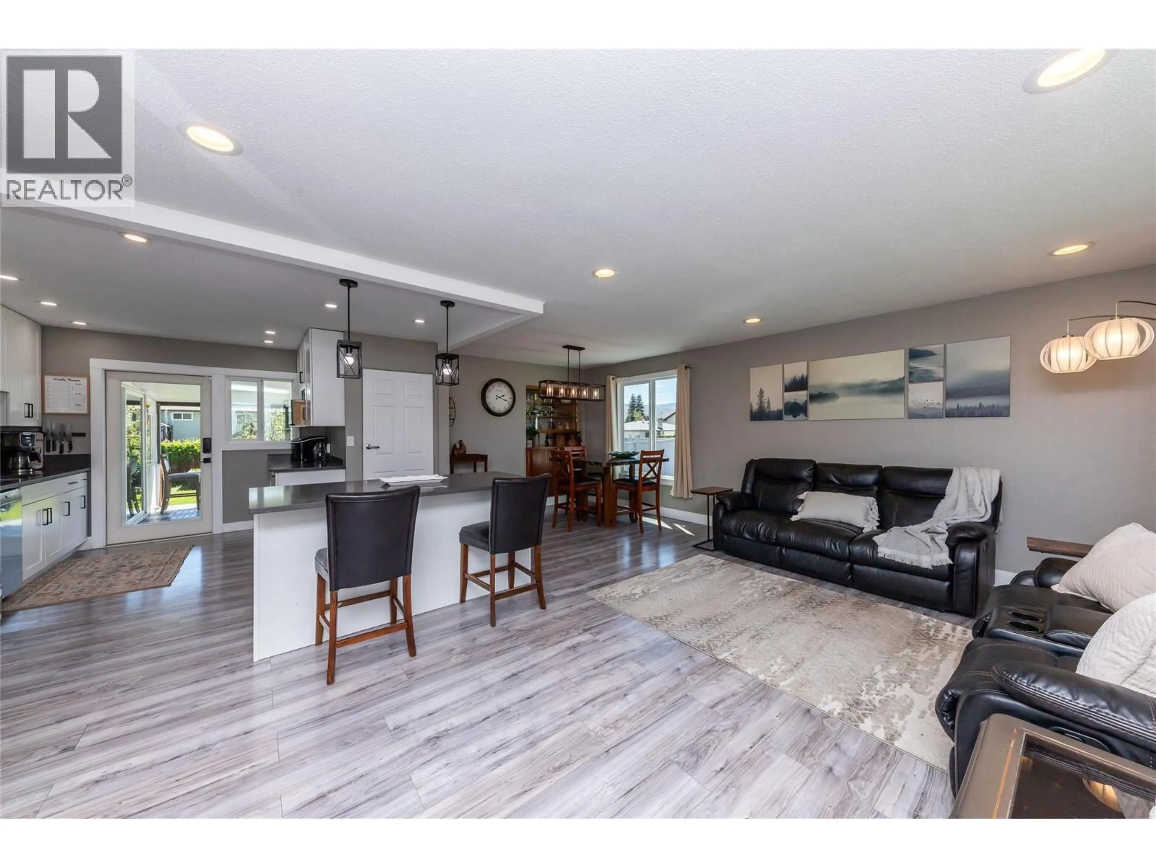 Unknown for 2275 BONNIE PLACE, Kamloops British Columbia V2B4Y8