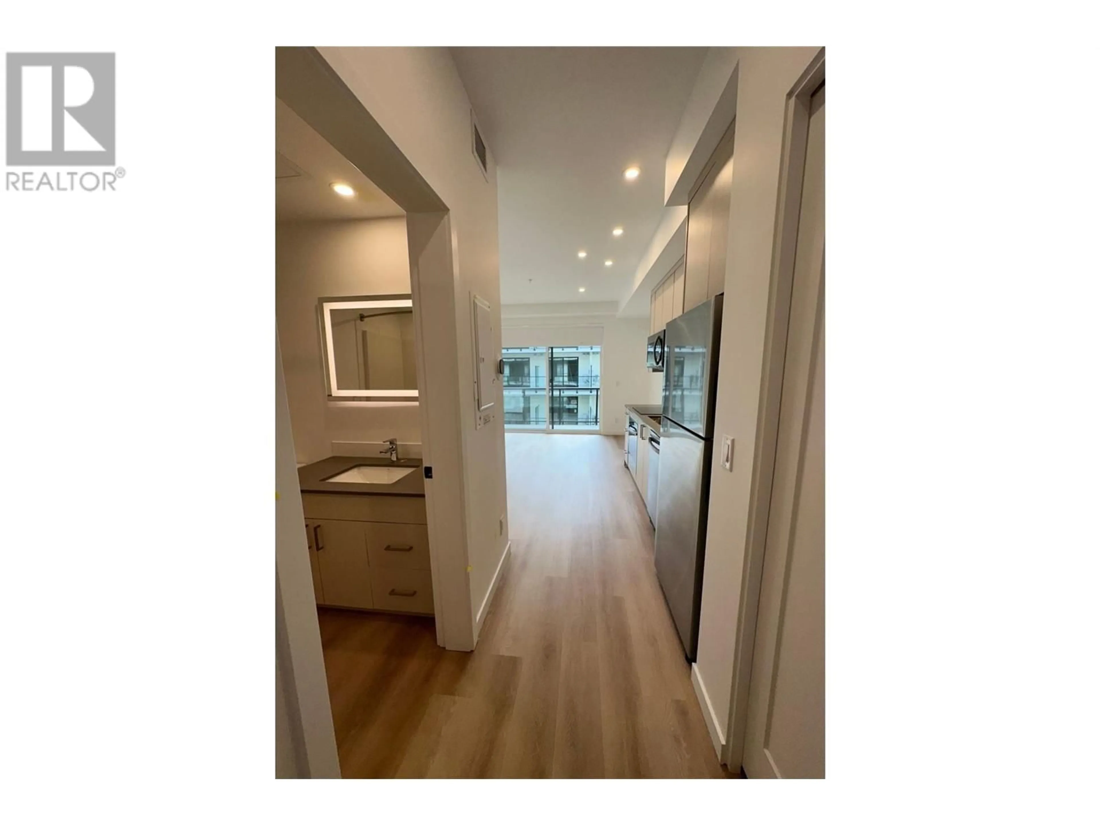 Unknown for 443 - 1274 DEVONSHIRE AVENUE, Kelowna British Columbia V1Y0M7