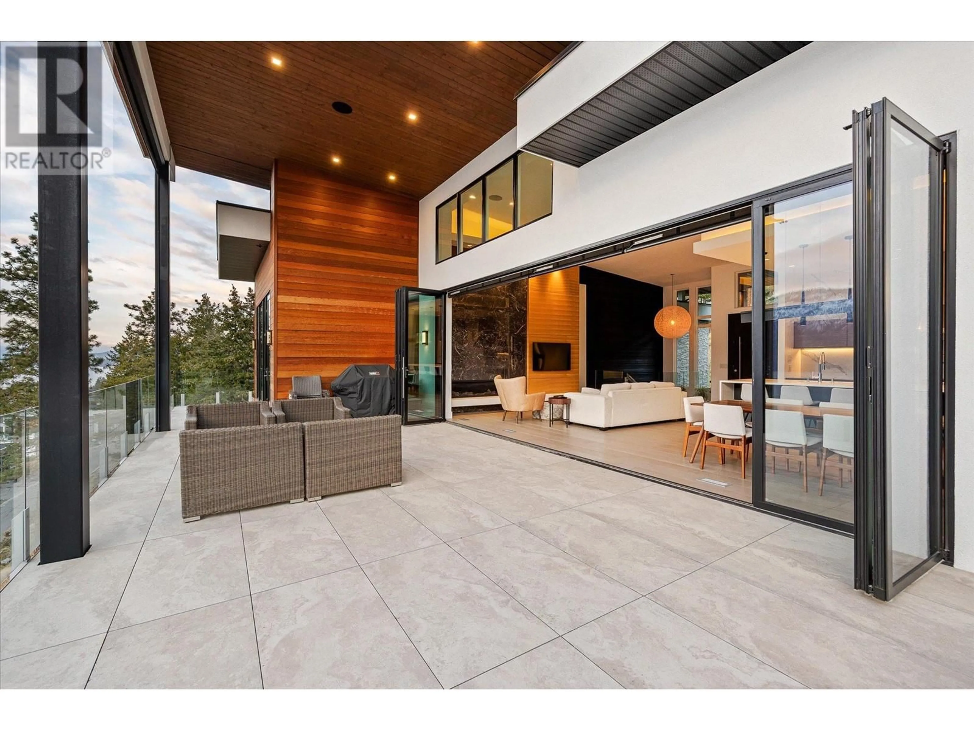 Patio, mountain view for 3380 WATER BIRCH CIRCLE, Kelowna British Columbia V1V3G1