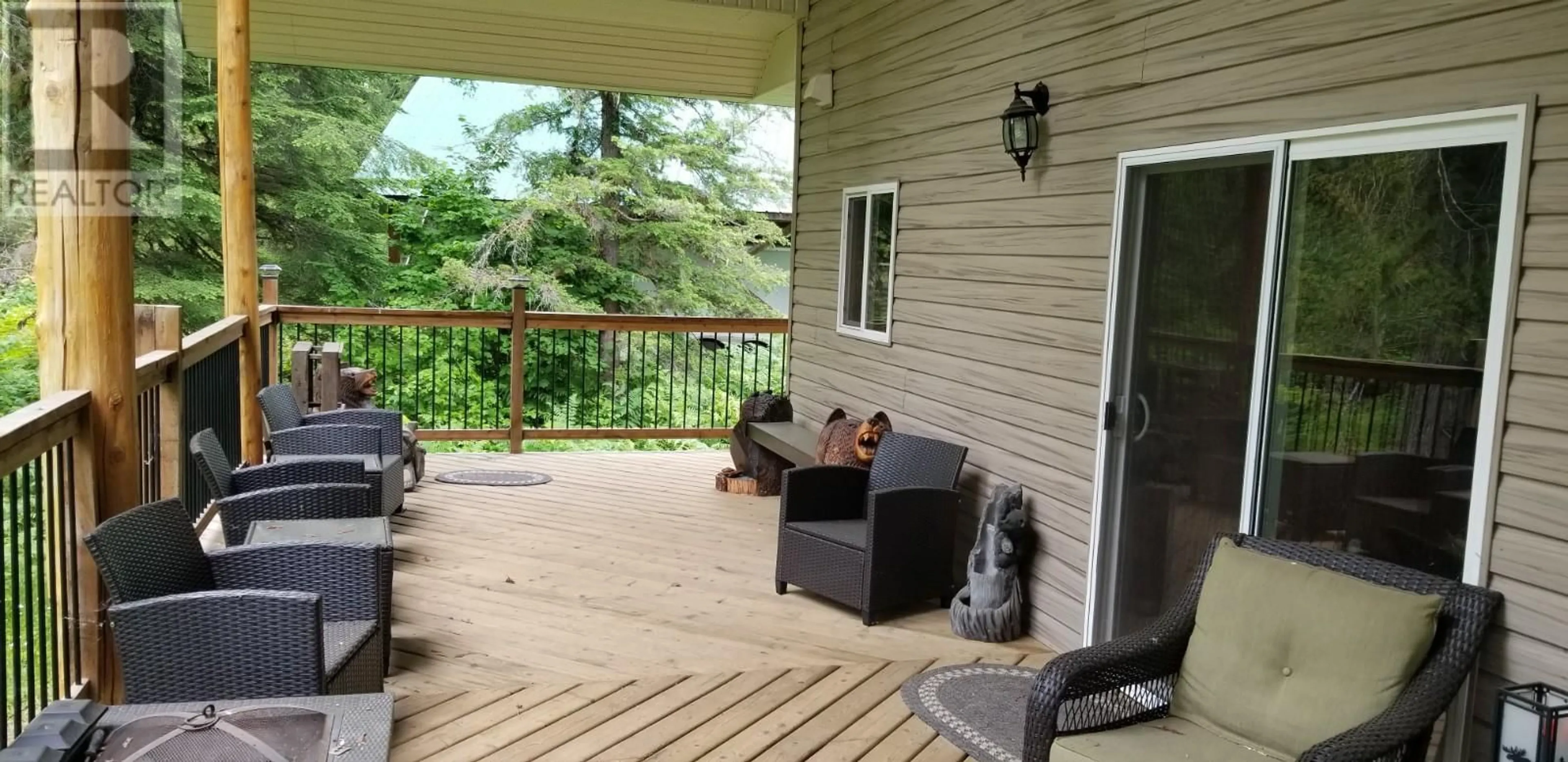 Patio, water/lake/river/ocean view for 1625 ACORN ROAD, Seymour Arm British Columbia V0E2V2