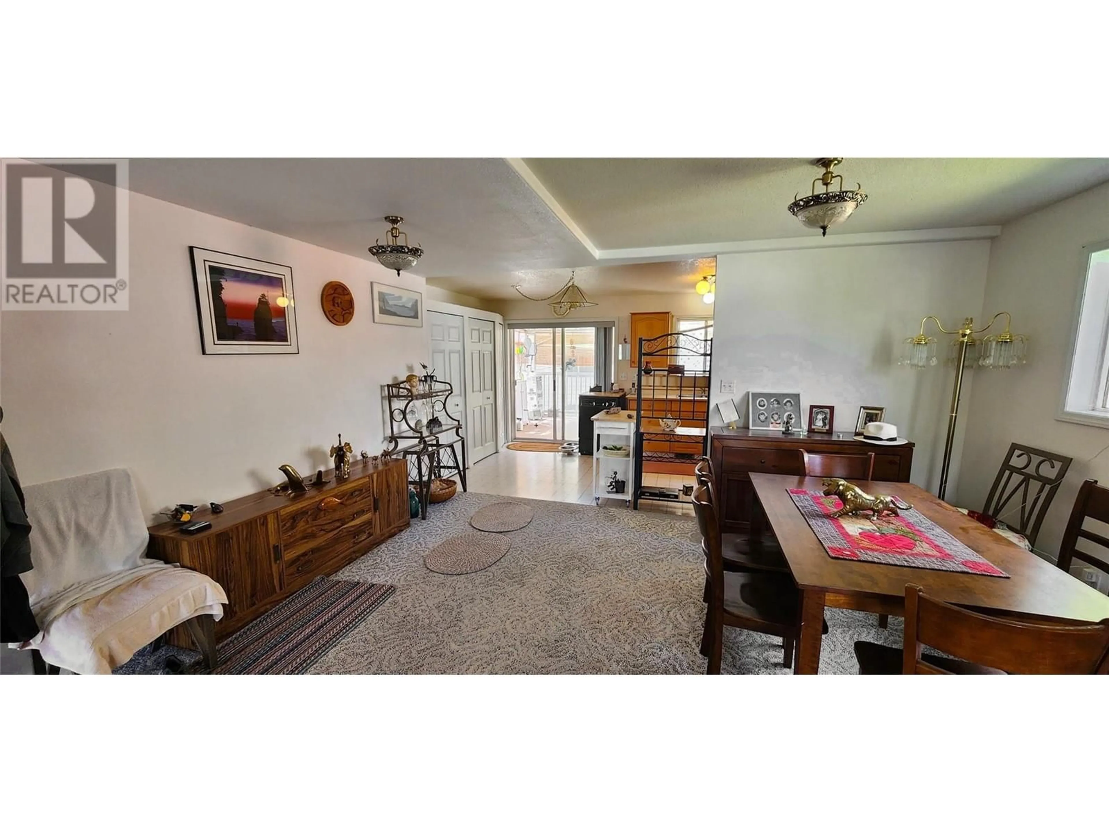Unknown for 860 EVENINGSTAR CRESCENT, Oliver British Columbia V0H1T0