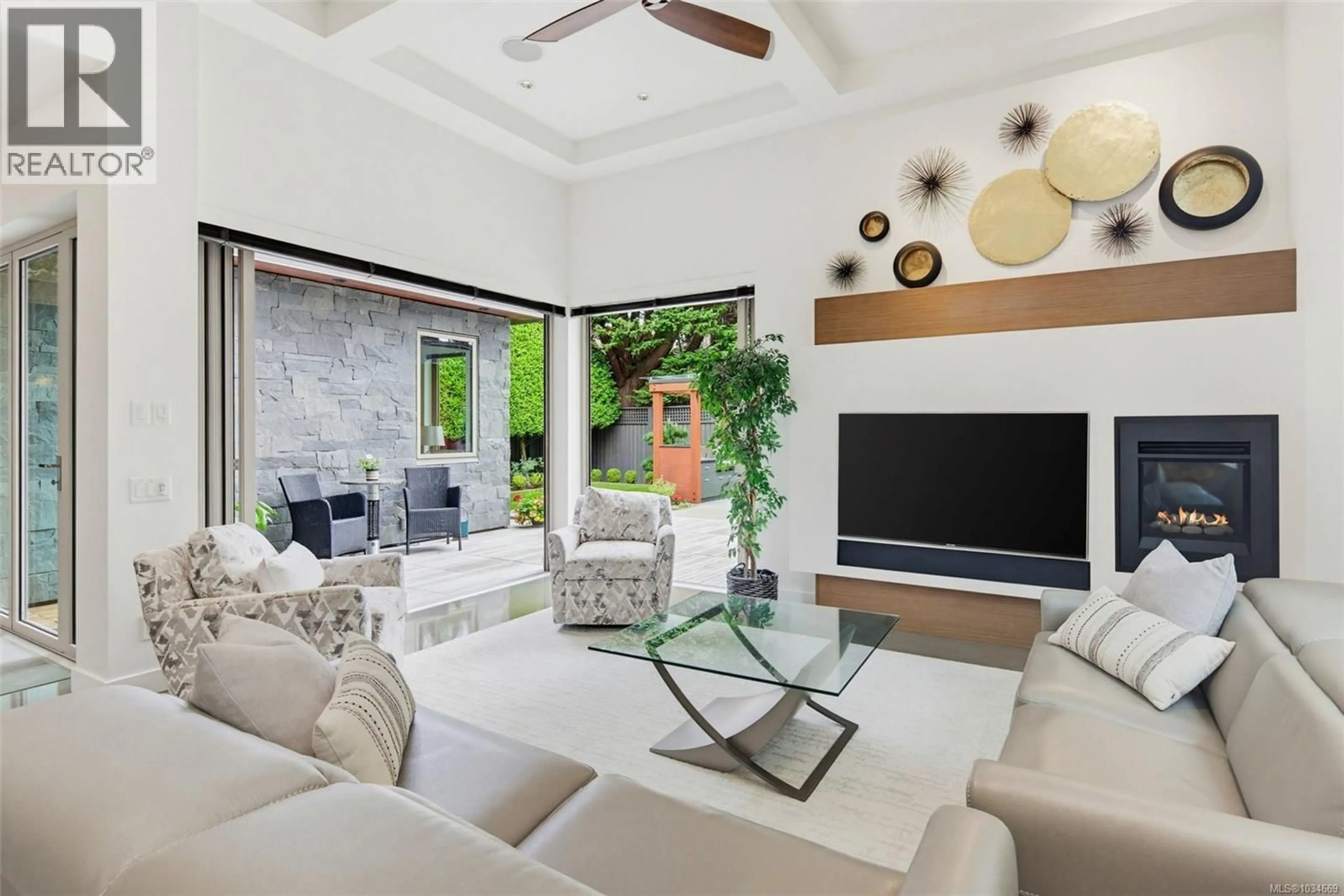 Living room with furniture, ceramic/tile floor for 1395 HAMPSHIRE ROAD, Oak Bay British Columbia V8S4T5