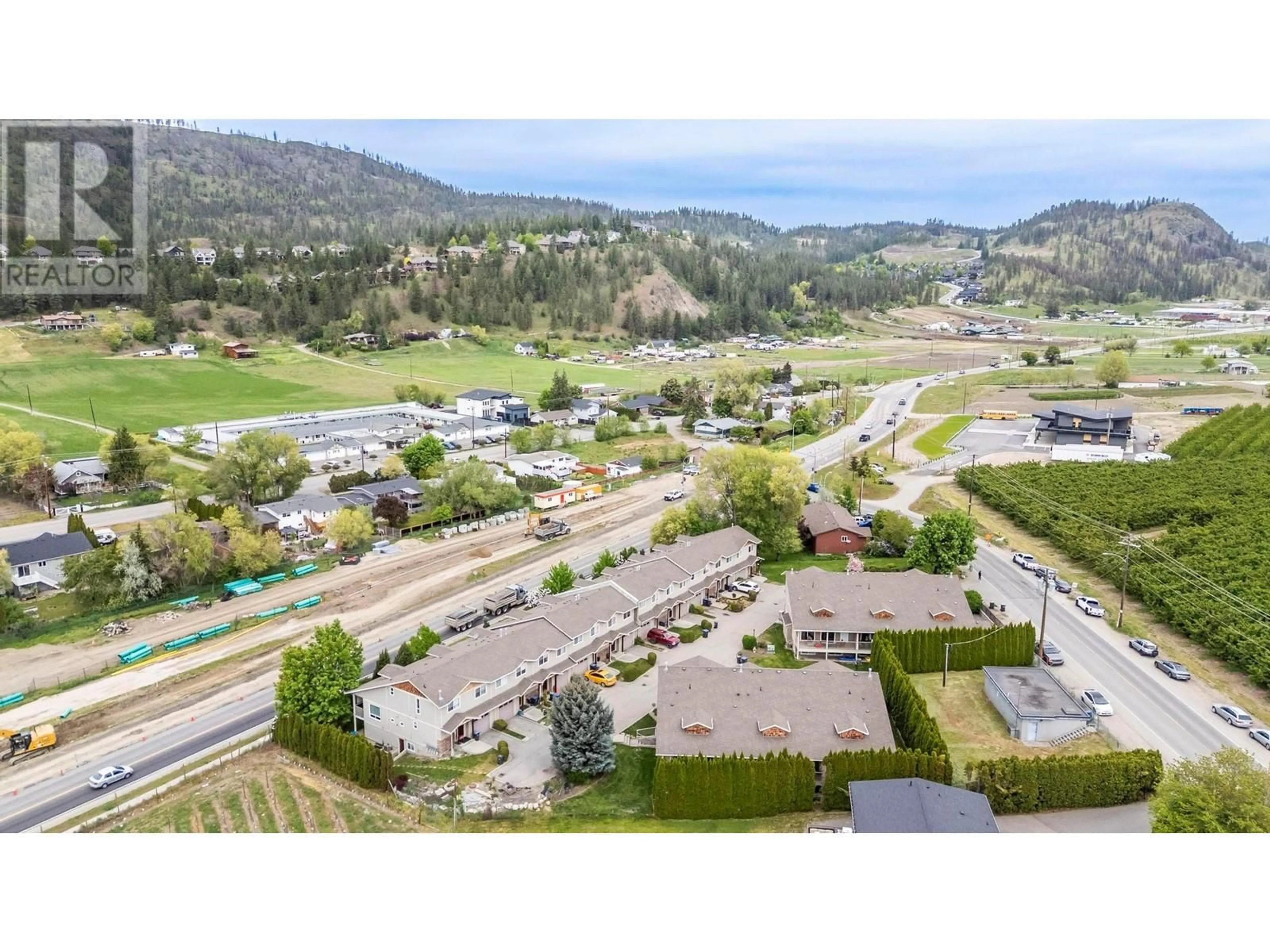 A pic from outside/outdoor area/front of a property/back of a property/a pic from drone, mountain view for 8 - 2131 SCENIC ROAD, Kelowna British Columbia V1V2T5