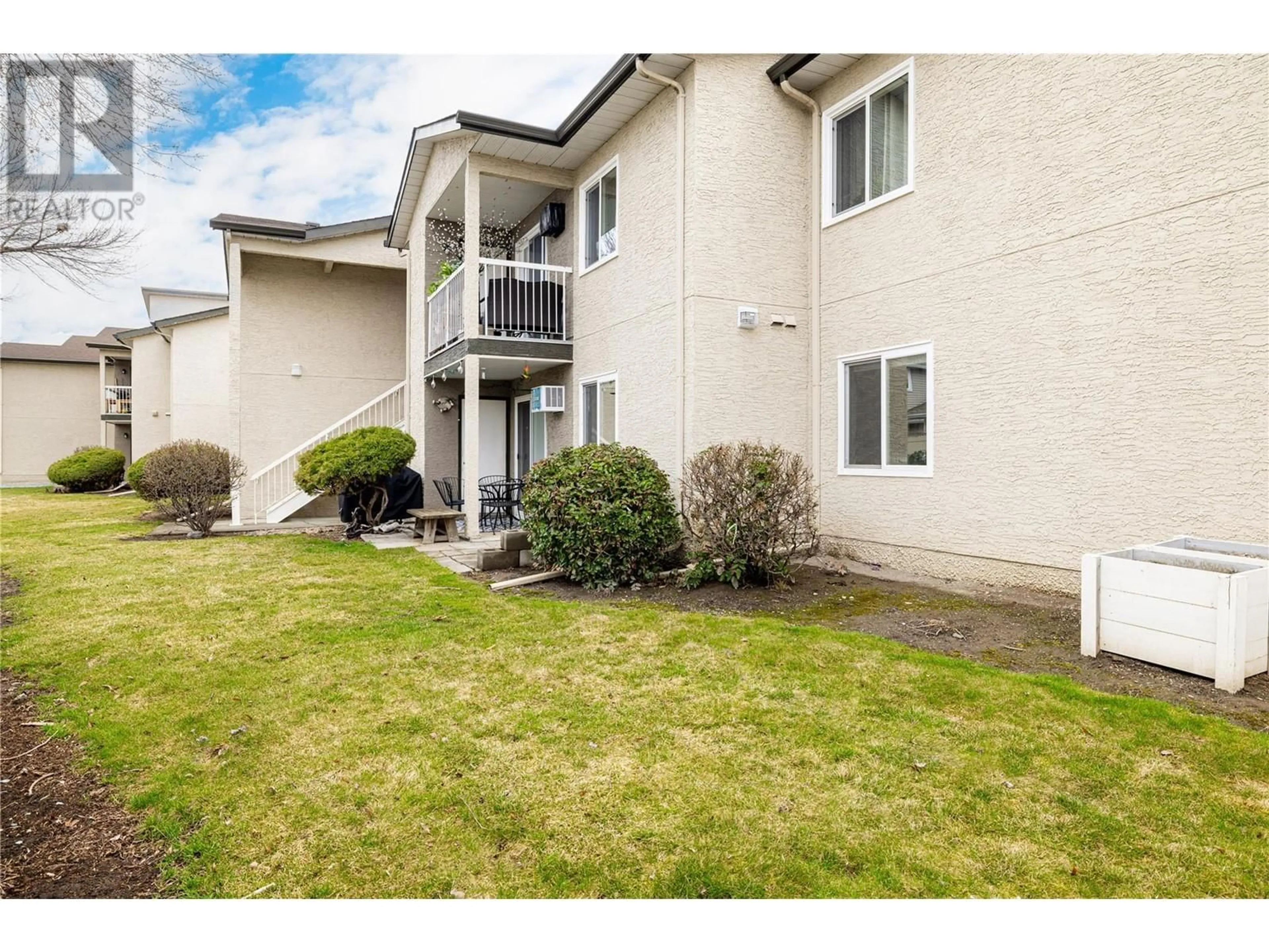 Patio, unknown for 108B - 735 COOK ROAD, Kelowna British Columbia V1W3G6