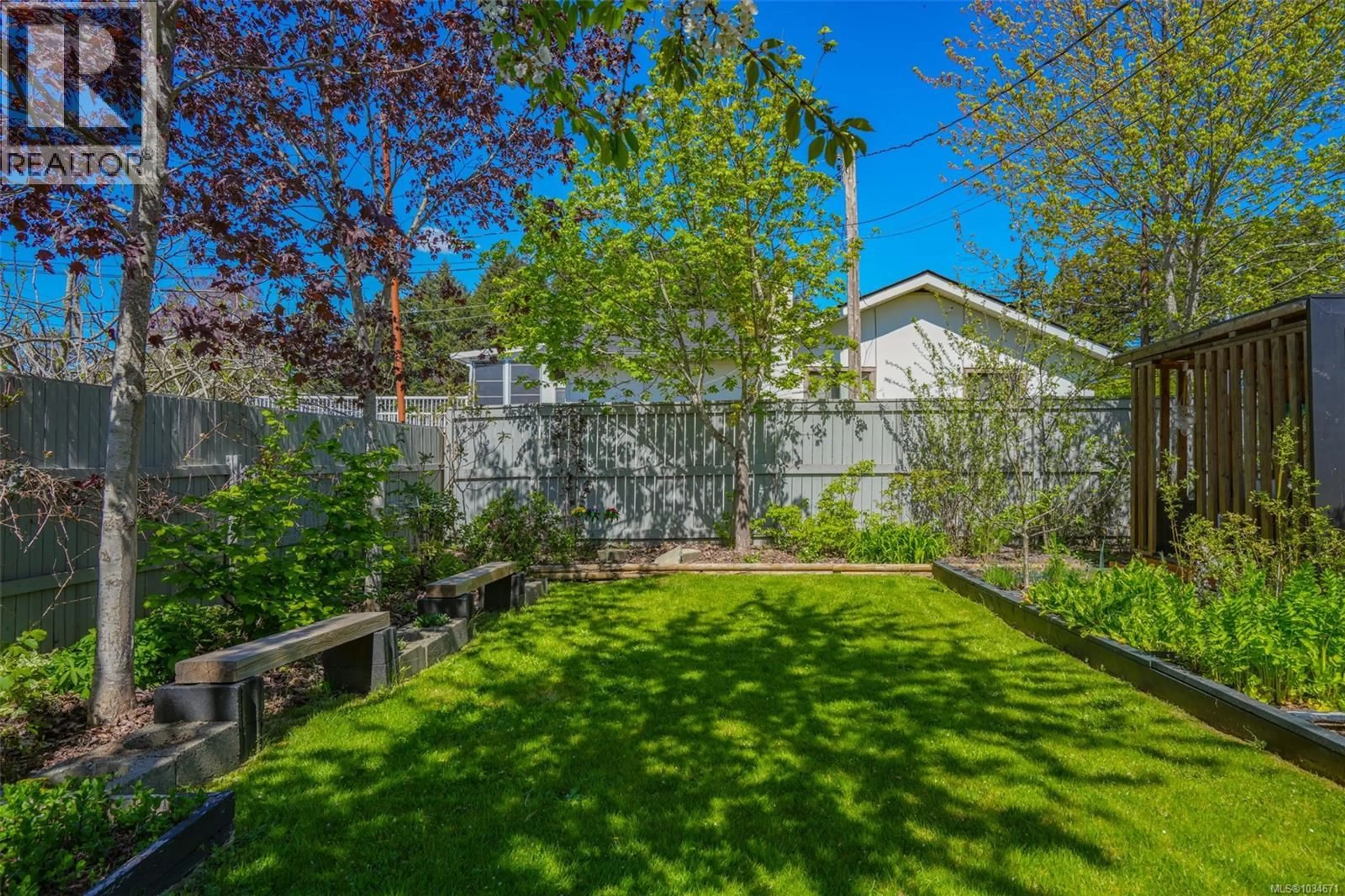 Patio, street for 4621 STRATHERN STREET, Port Alberni British Columbia V9Y3G2