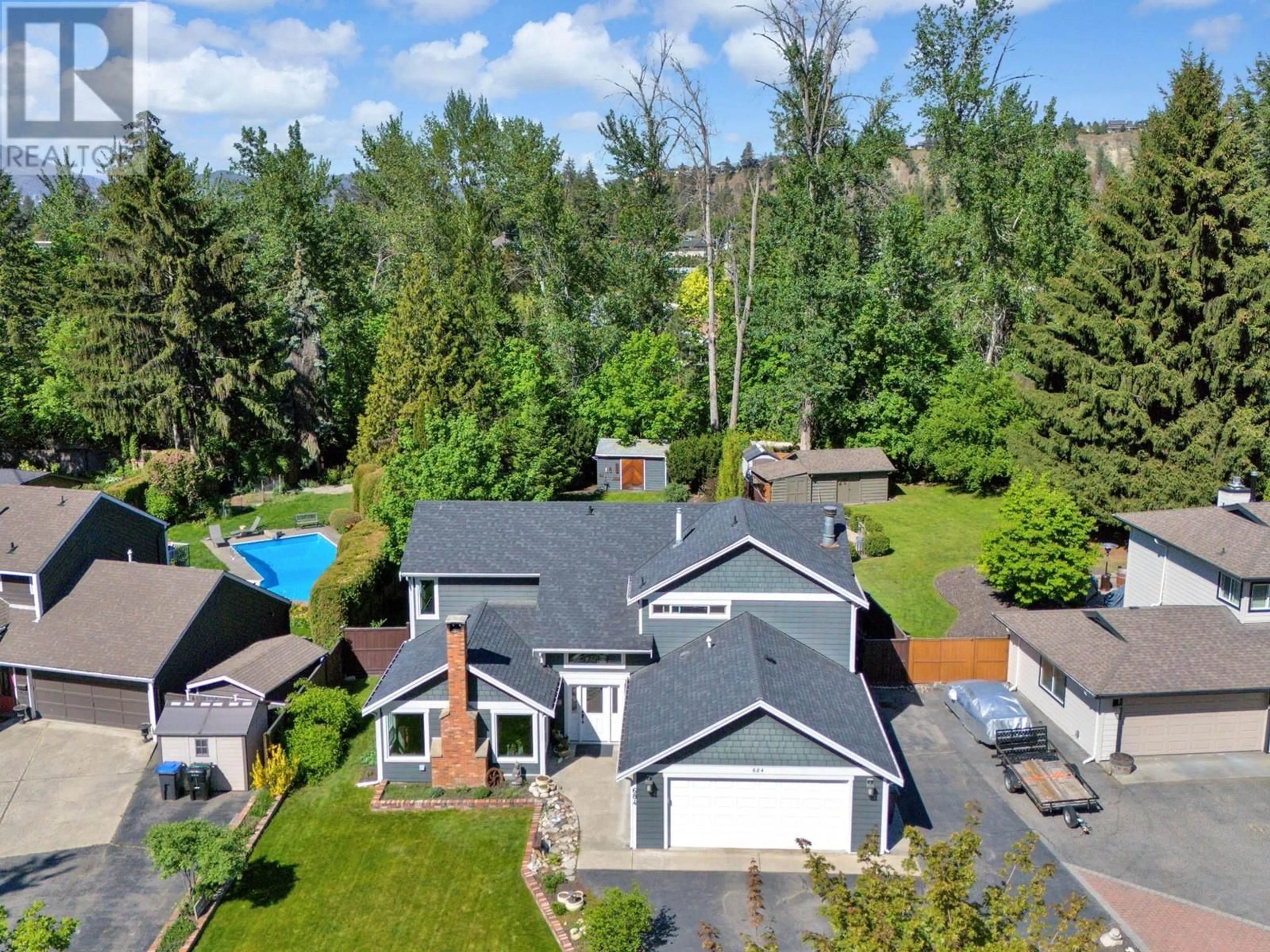 A pic from outside/outdoor area/front of a property/back of a property/a pic from drone, unknown for 684 THORNELOE ROAD, Kelowna British Columbia V1W4P6