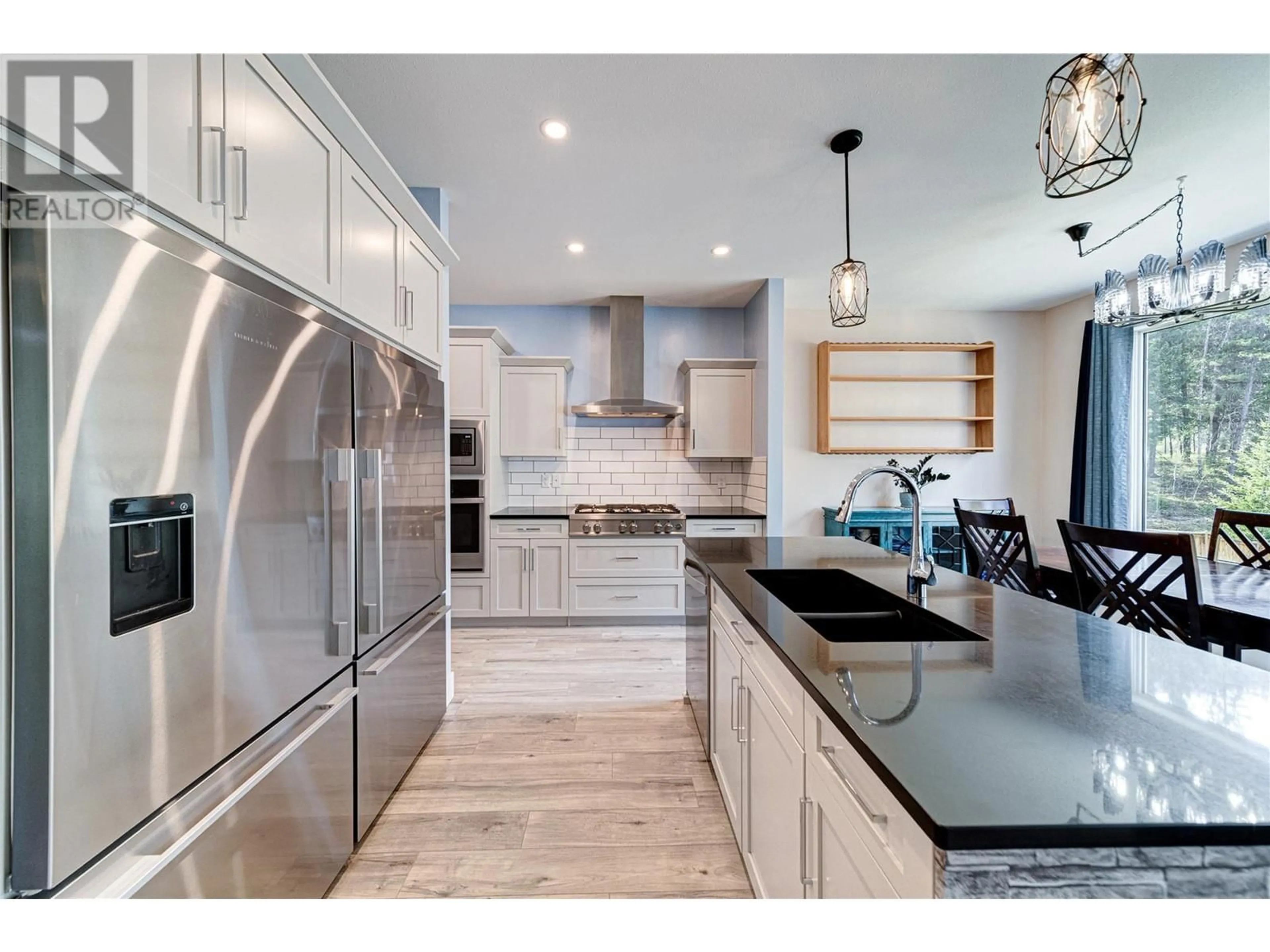 Contemporary kitchen, ceramic/tile floor for 1317 CHERRYWOOD BOULEVARD, Sparwood British Columbia V0B2G2