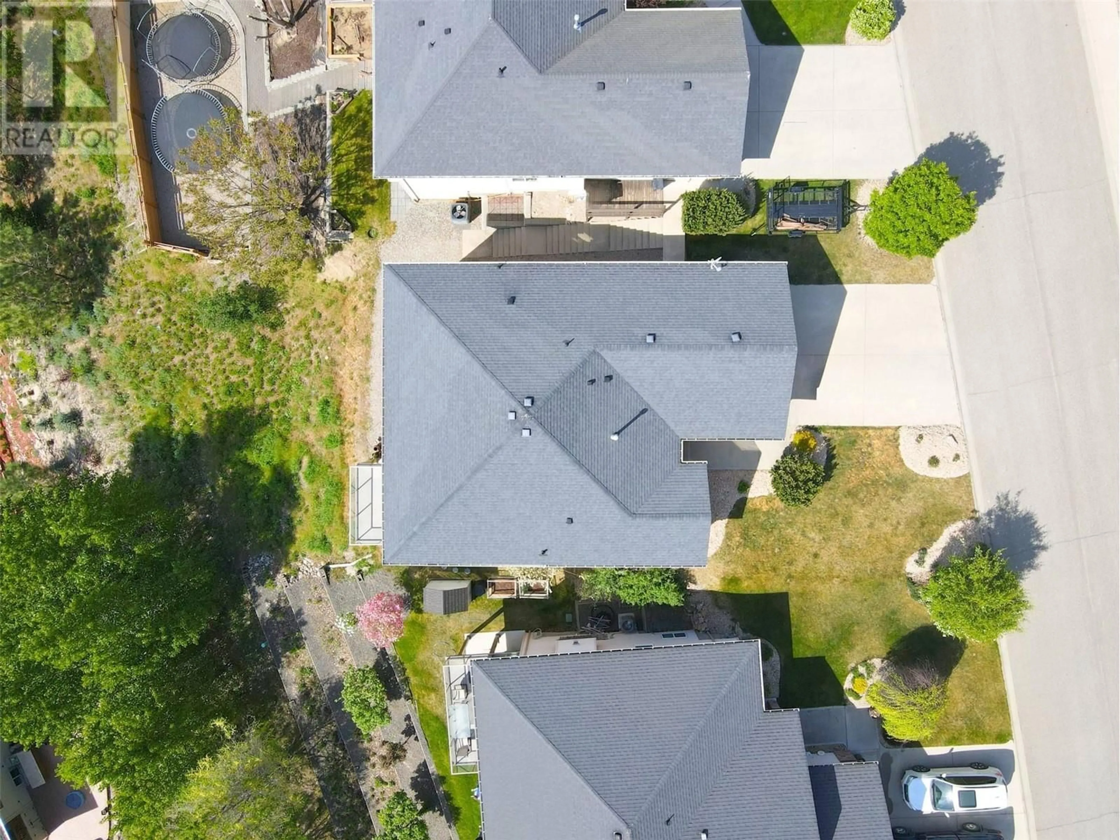 A pic from outside/outdoor area/front of a property/back of a property/a pic from drone, street for 10458 COPPER HILL PLACE, Lake Country British Columbia V4V2P3