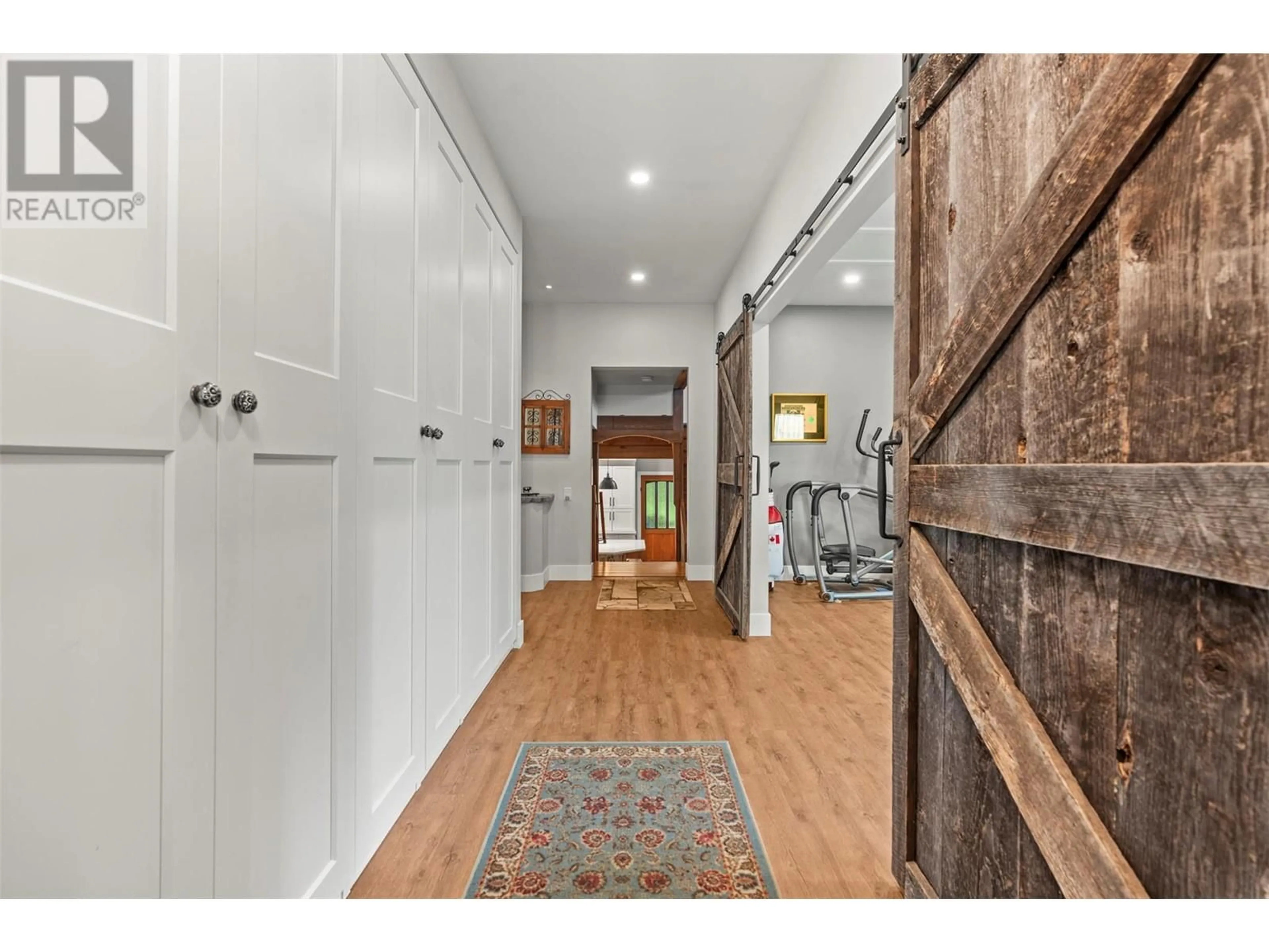 Indoor entryway for 100 MISKA ROAD, Enderby British Columbia V4Y4L6