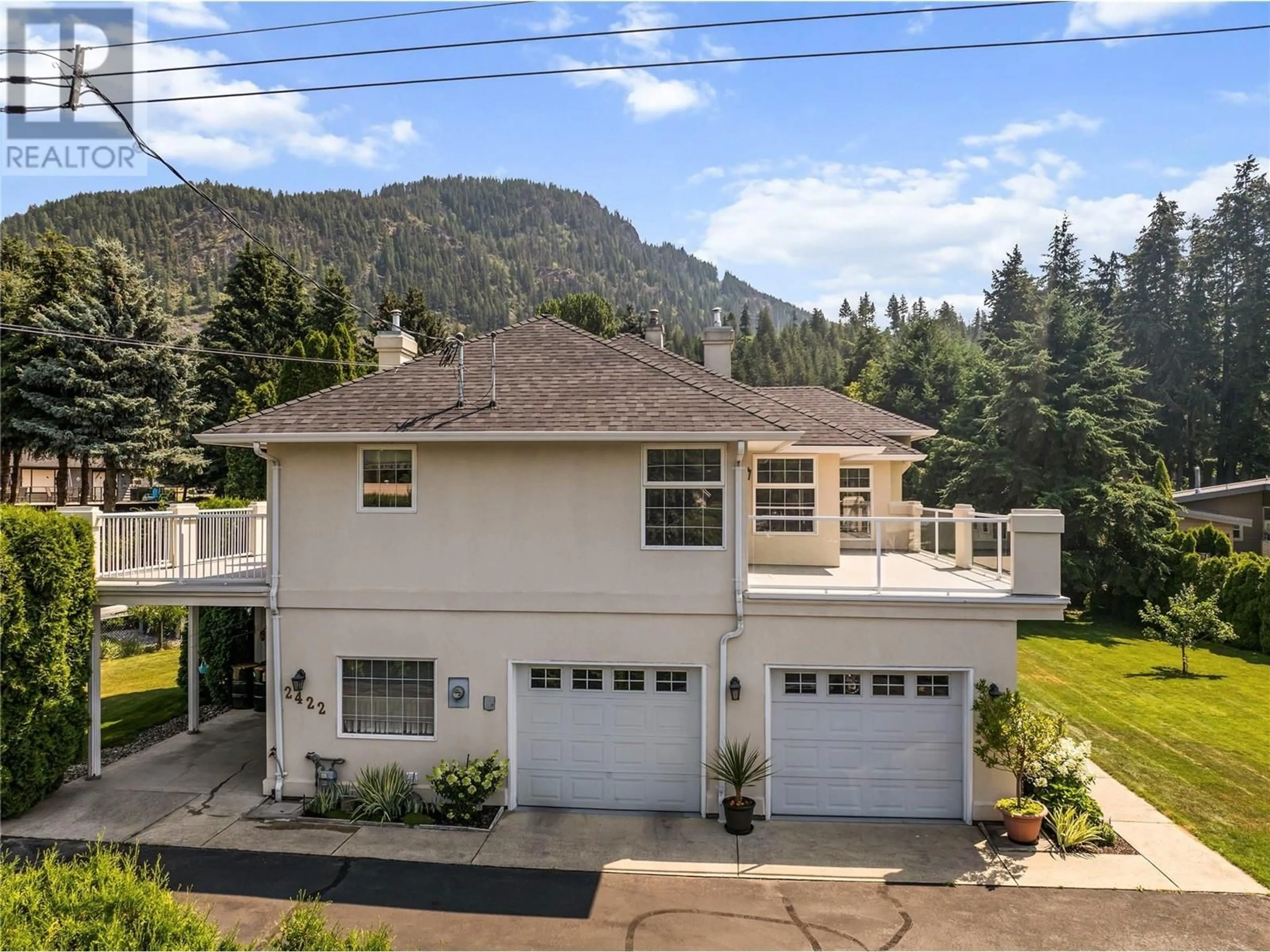 A pic from outside/outdoor area/front of a property/back of a property/a pic from drone, mountain view for 2422 EAGLE BAY ROAD, Blind Bay British Columbia V0E1H1