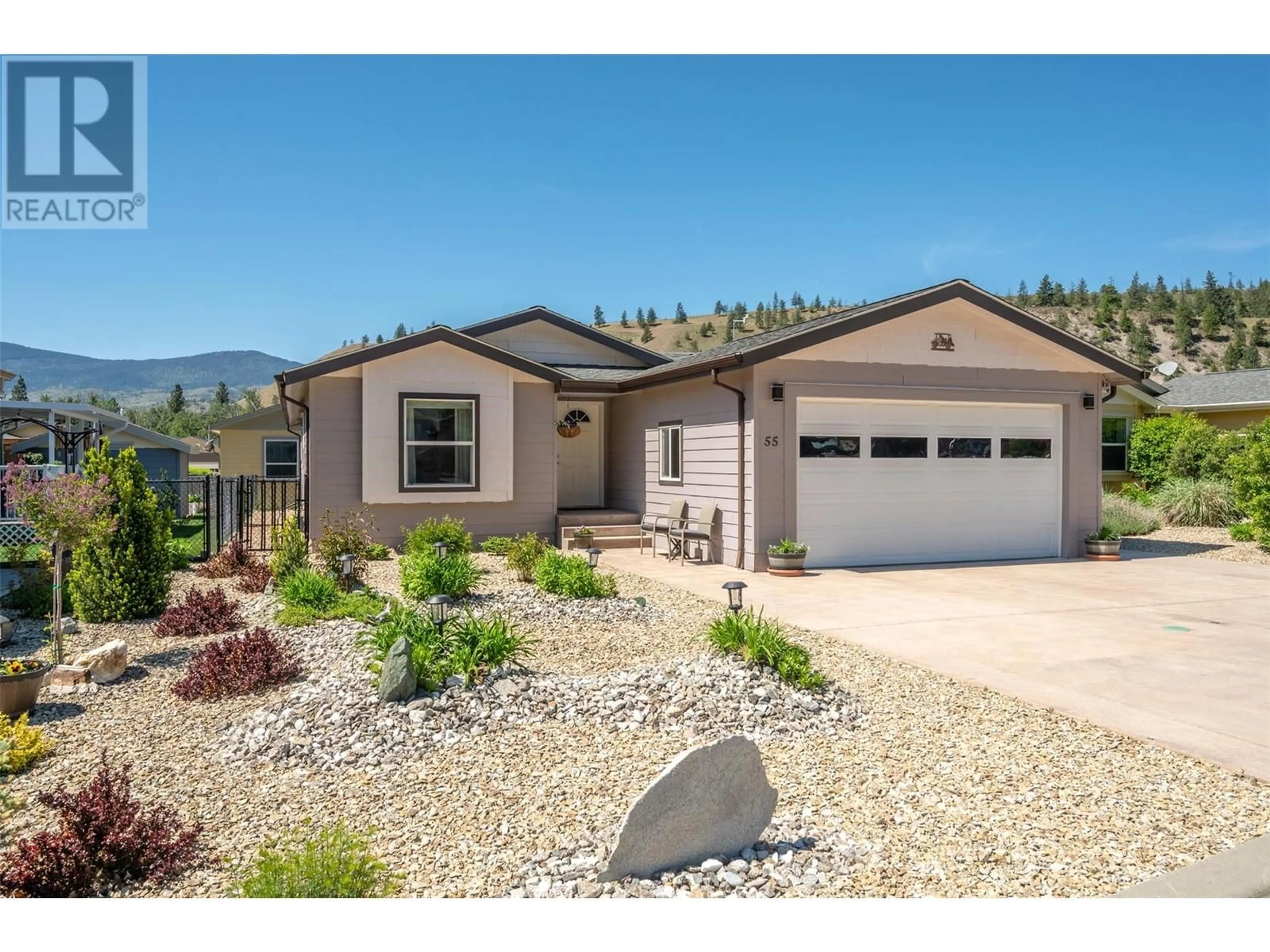 Home with vinyl exterior material, mountain view for 55 - 8300 GALLAGHER LAKE FRONTAGE ROAD, Oliver British Columbia V0H1T2