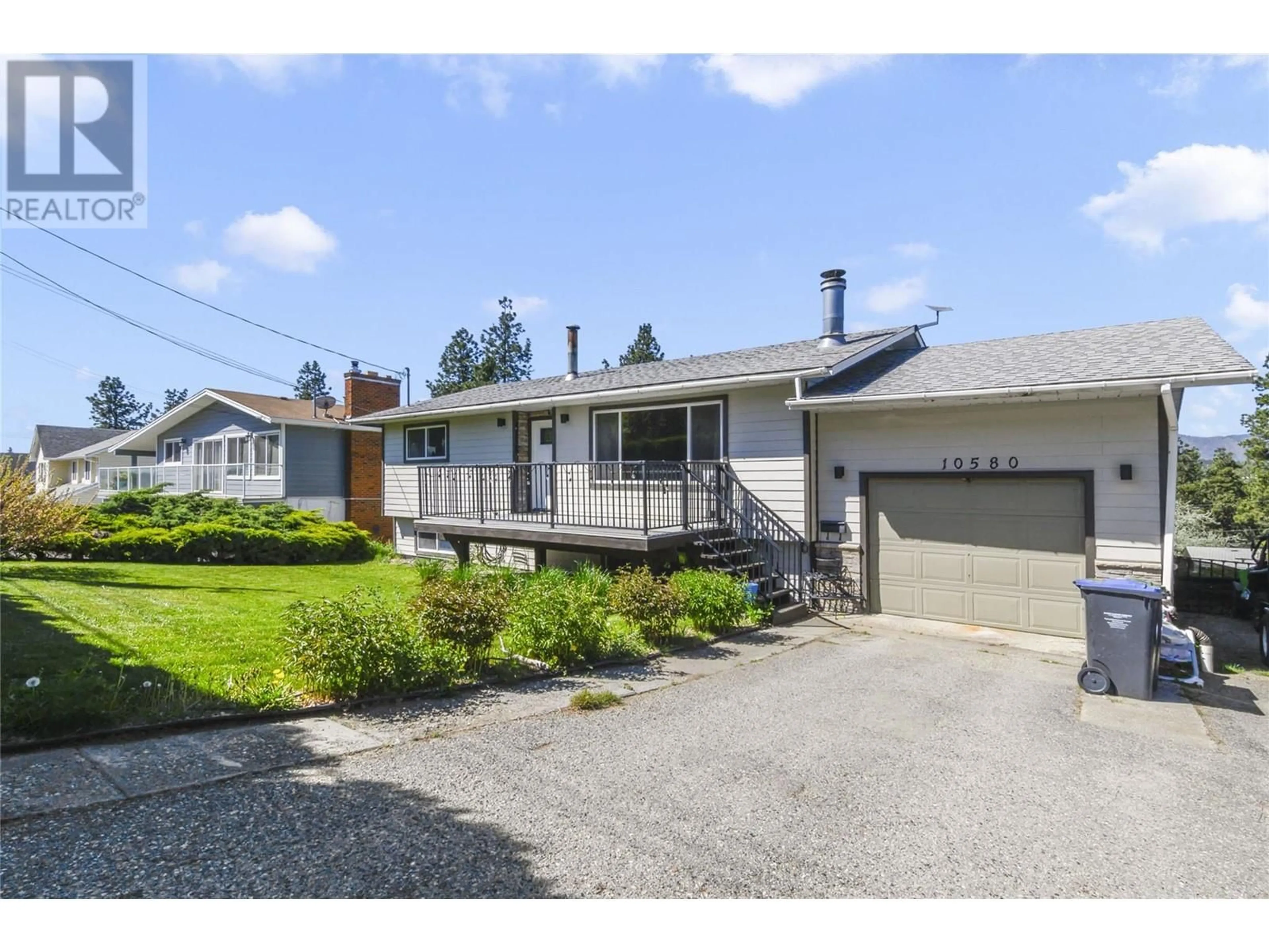 Home with vinyl exterior material, street for 10580 TERESA ROAD, Lake Country British Columbia V4V1V1