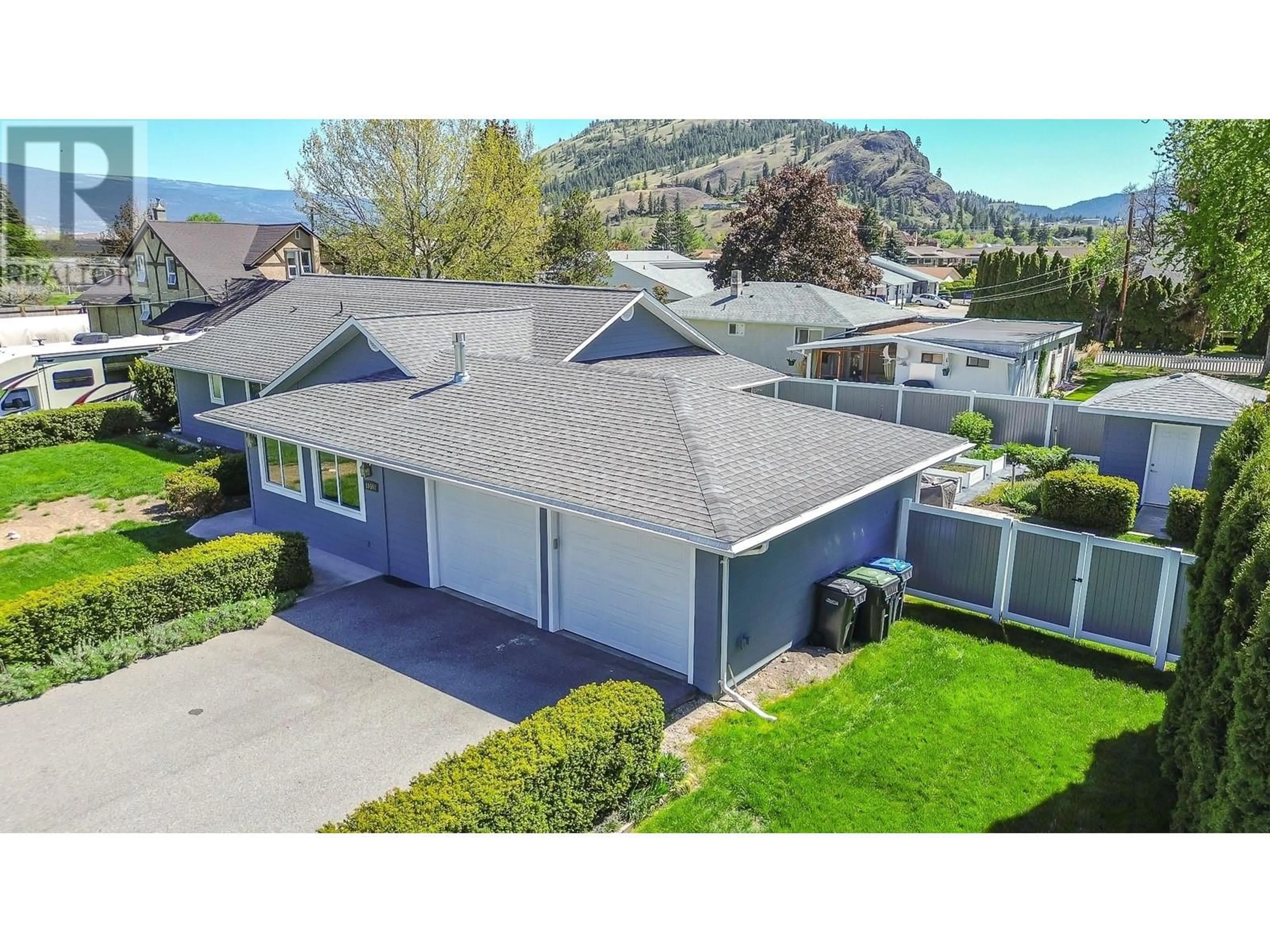 A pic from outside/outdoor area/front of a property/back of a property/a pic from drone, mountain view for 10507 RITCHIE STREET, Summerland British Columbia V0H1Z0