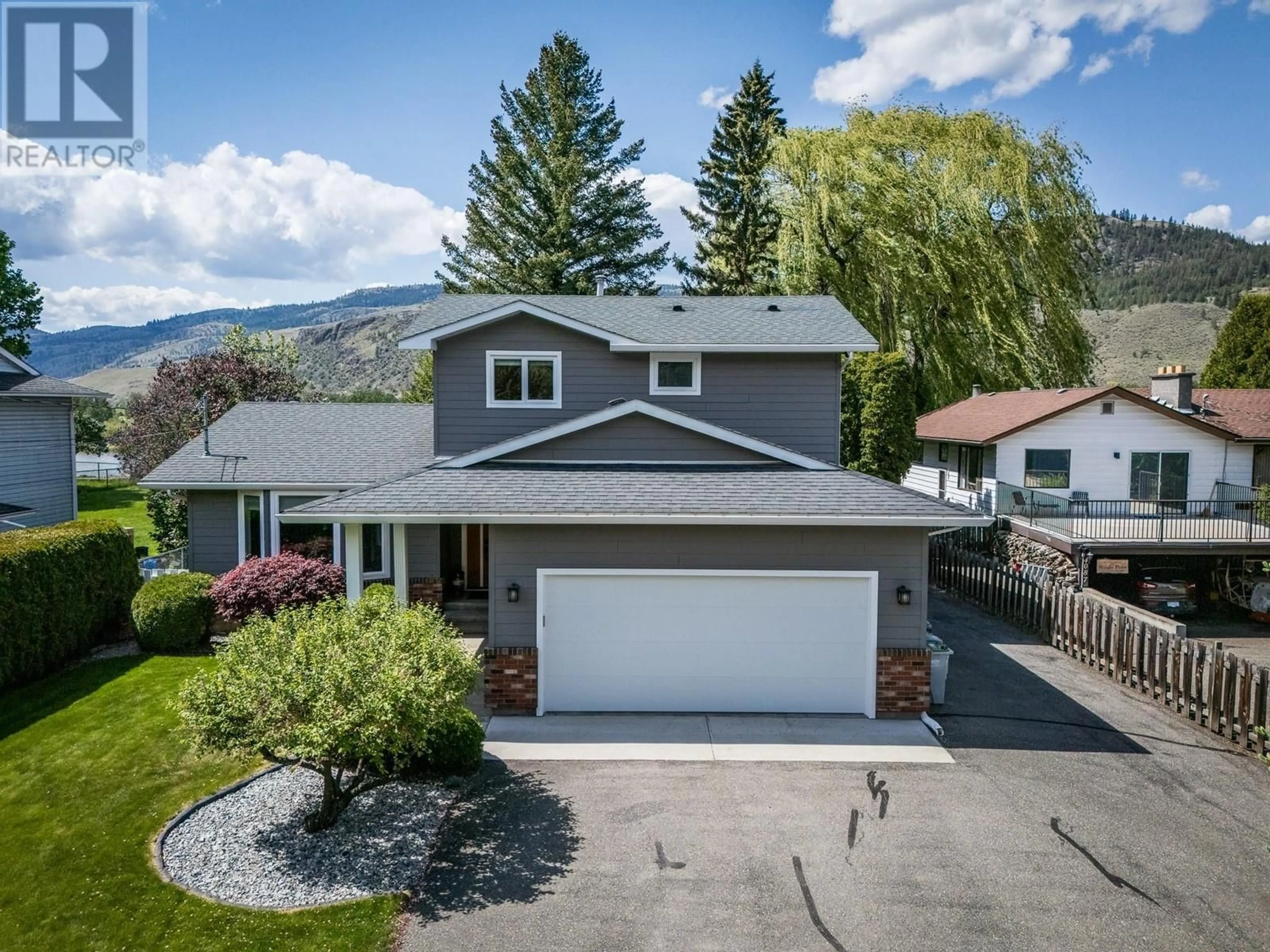 A pic from outside/outdoor area/front of a property/back of a property/a pic from drone, mountain view for 4079 DAVIE ROAD, Kamloops British Columbia V2H1K8