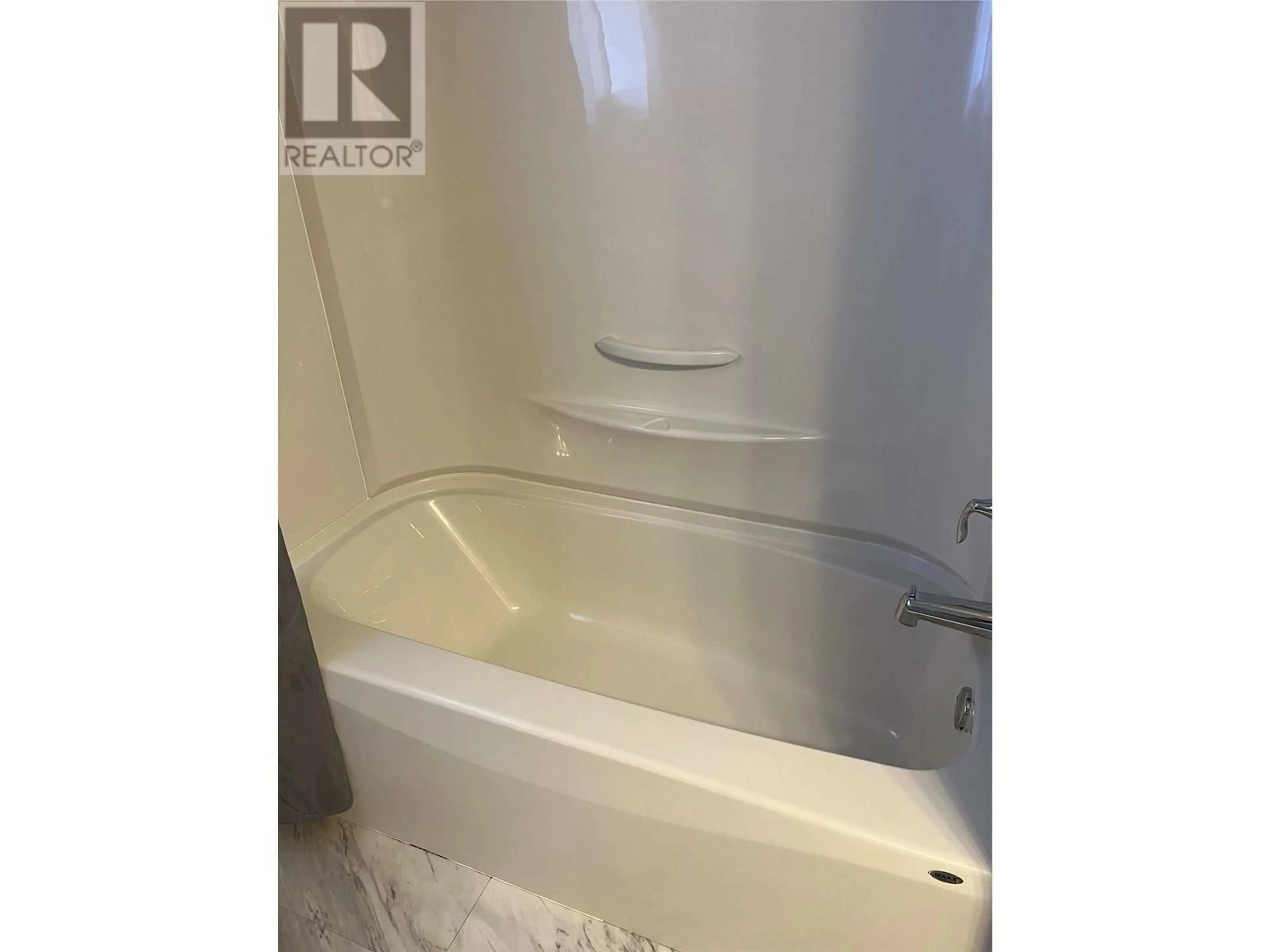 A pic of a room for 2072 DANIEL STREET, Trail British Columbia V1R4G9