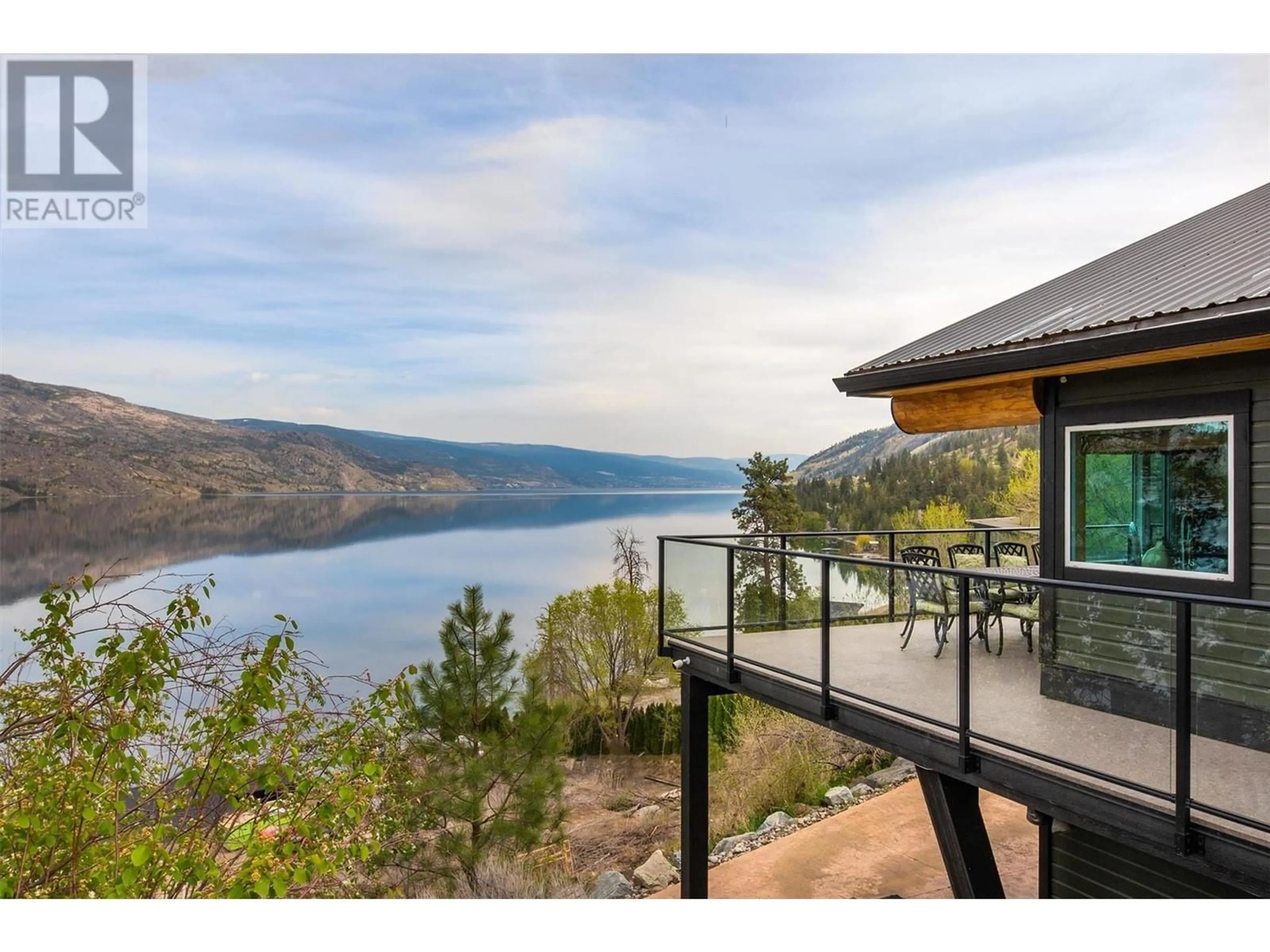 Patio, water/lake/river/ocean view for 7172 BRENT ROAD, Peachland British Columbia V0H1X9