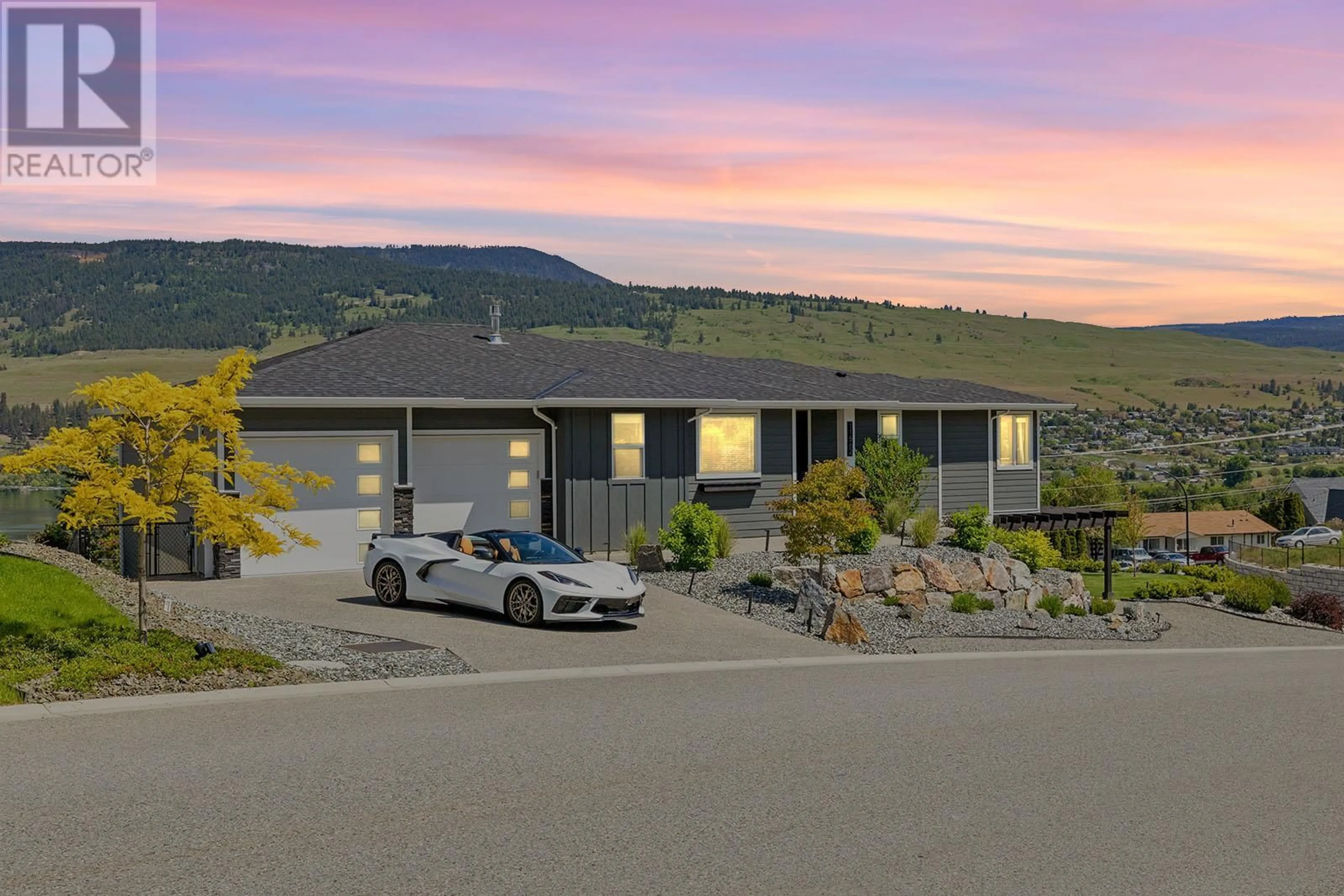 A pic from outside/outdoor area/front of a property/back of a property/a pic from drone, mountain view for 11562 MIDDLETON ROAD SOUTH, Lake Country British Columbia V4V1G6