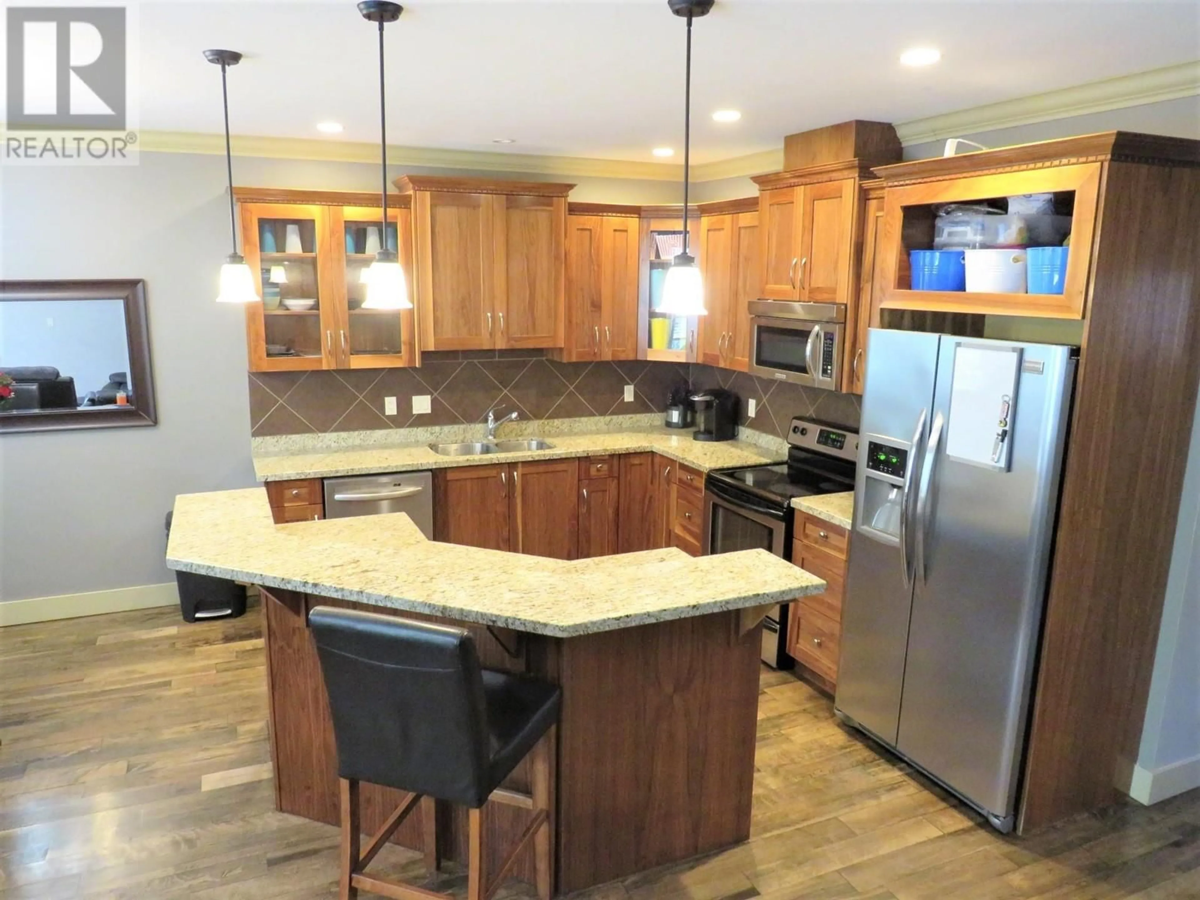 Open concept kitchen, unknown for 1 - 2046 ROBSON PLACE, Kamloops British Columbia V2E0A5