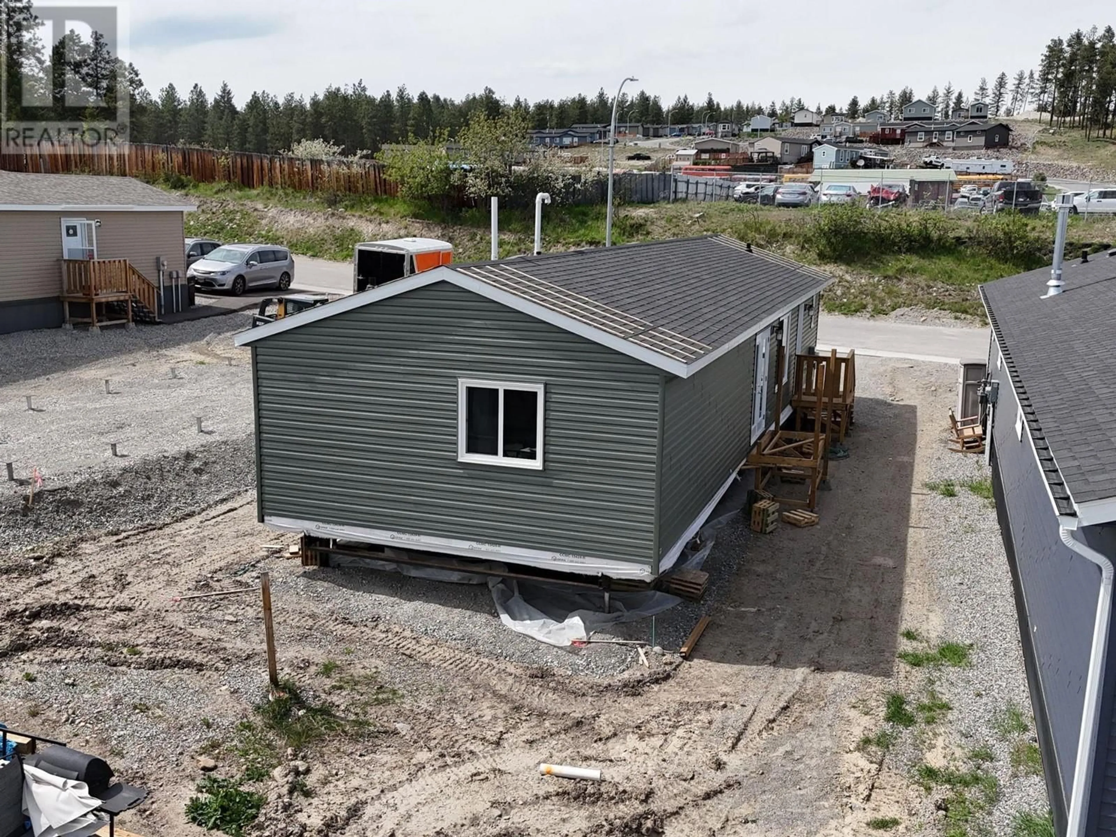 Home with vinyl exterior material, building for 529 PAGURUT AVENUE WEST, Cranbrook British Columbia V1C0G5