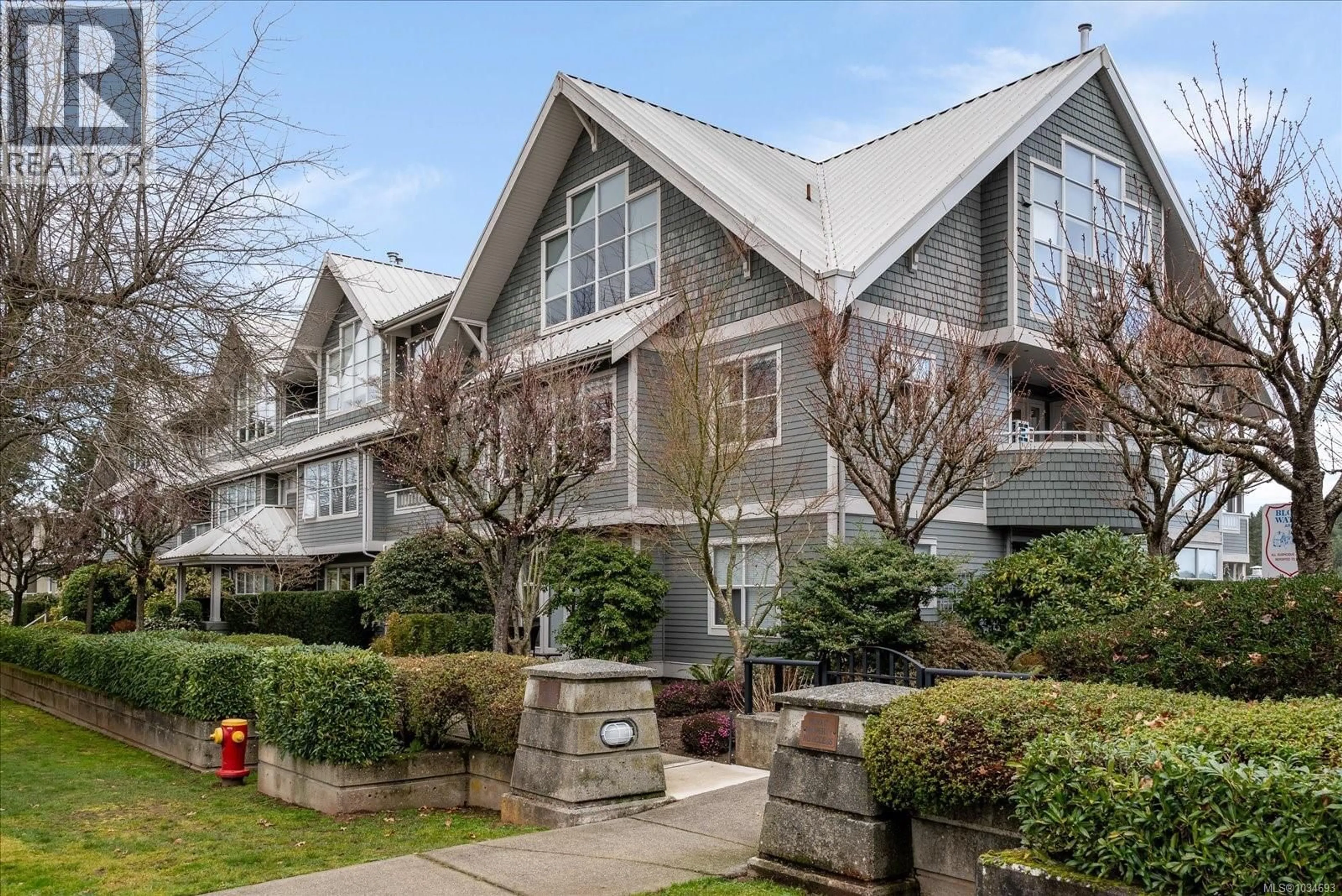 Patio, unknown for 703 - 540 STEWART AVENUE, Nanaimo British Columbia V9S5T5