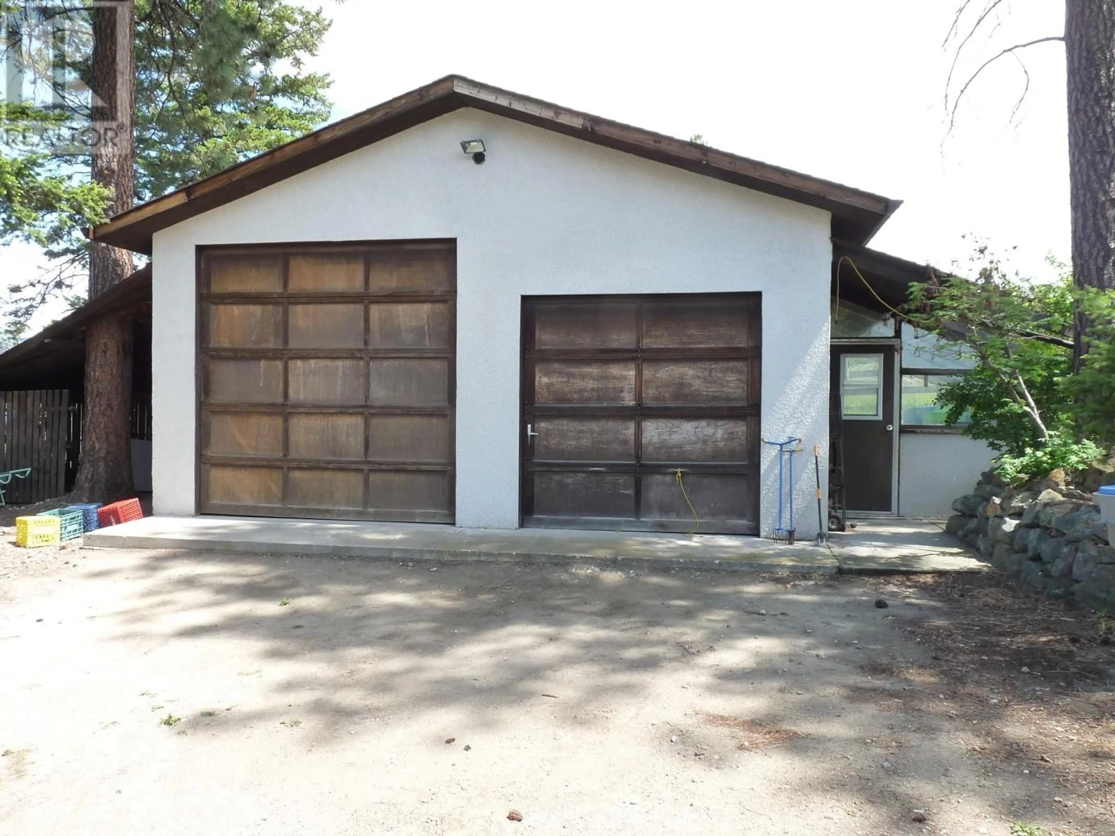 Indoor garage for 6779 BLACKWELL ROAD, Kamloops British Columbia V2C6V7