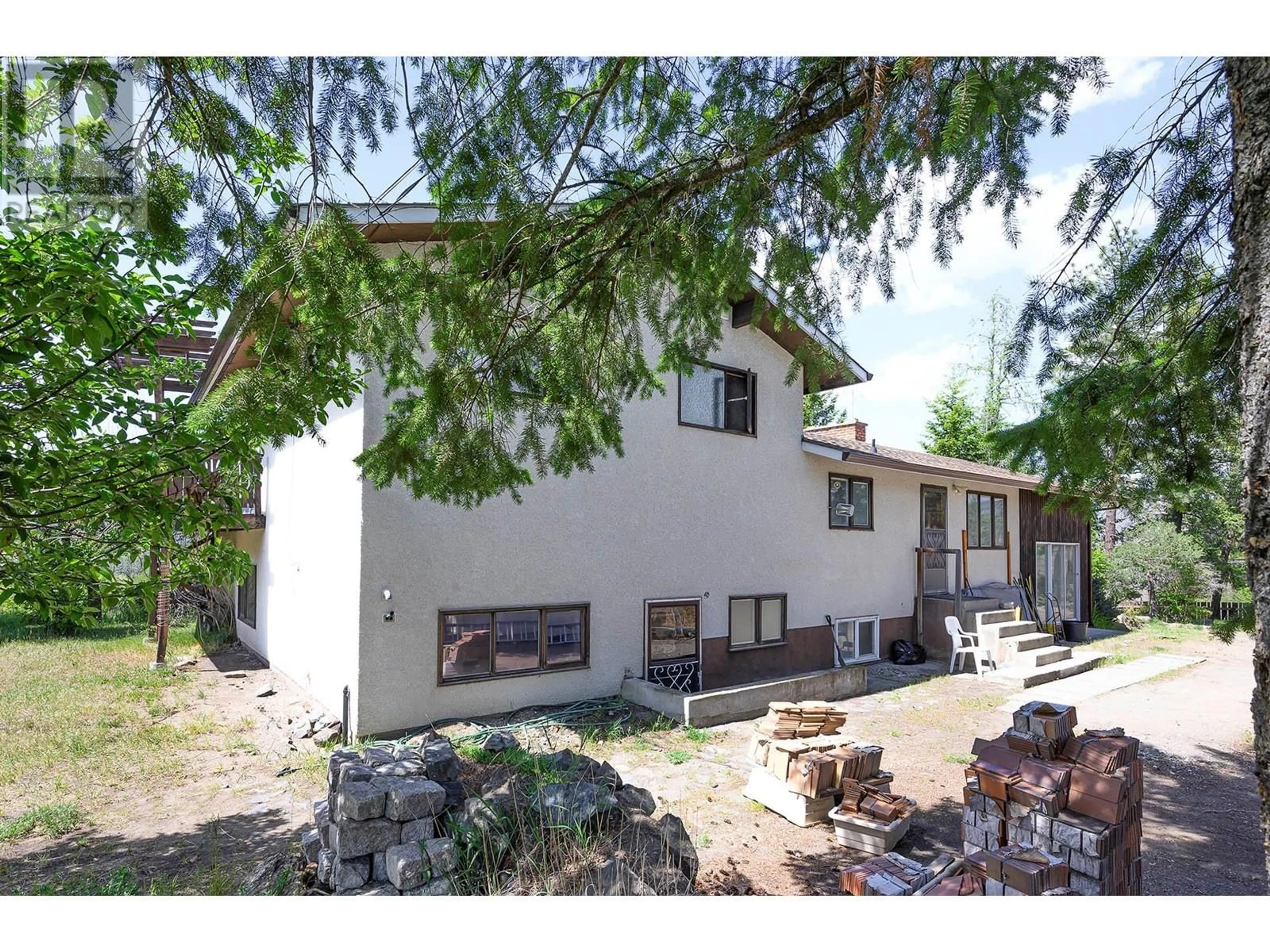 A pic from outside/outdoor area/front of a property/back of a property/a pic from drone, unknown for 6779 BLACKWELL ROAD, Kamloops British Columbia V2C6V7