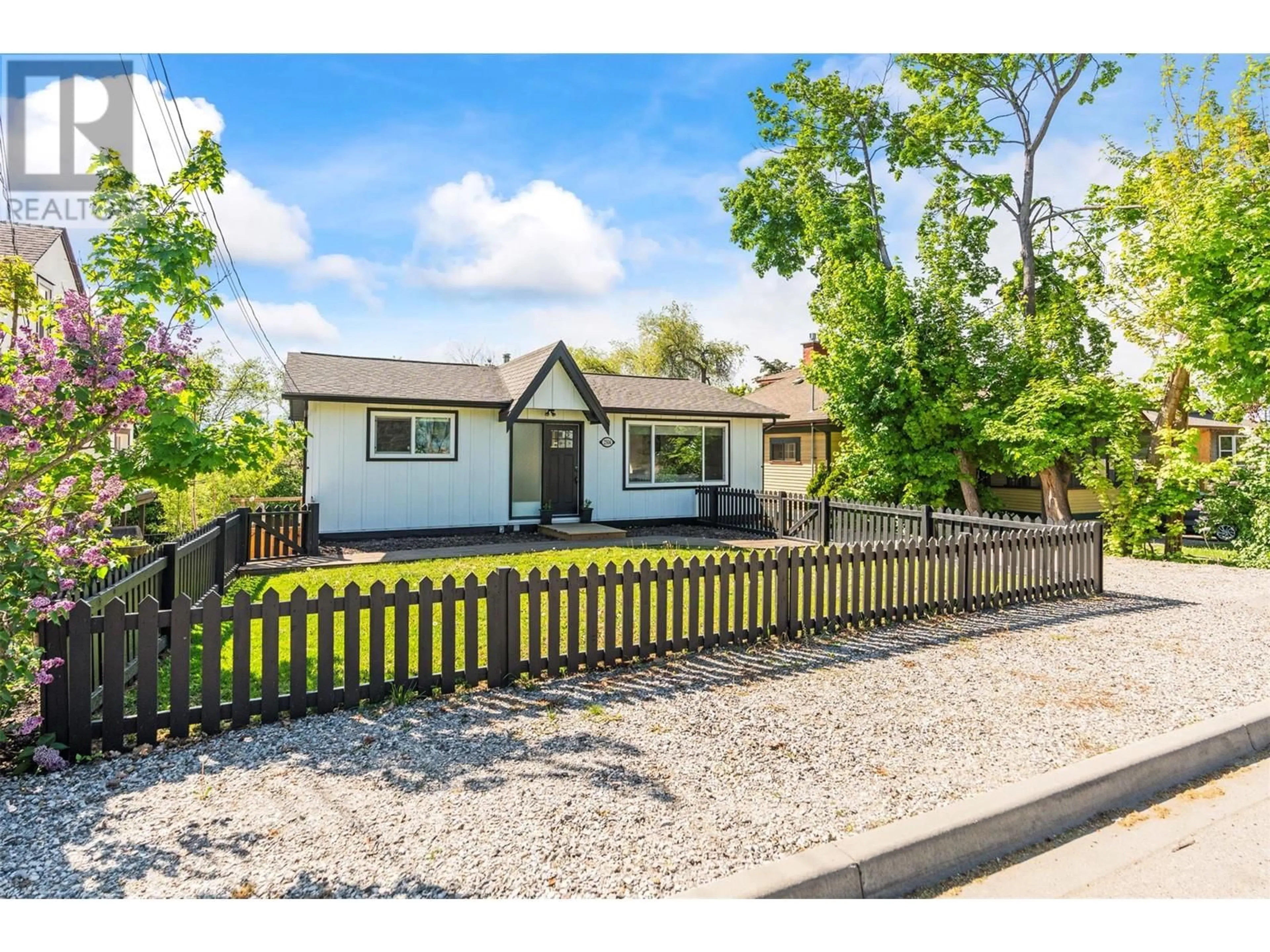 A pic from outside/outdoor area/front of a property/back of a property/a pic from drone, street for 2504 26 STREET, Vernon British Columbia V1T4T5
