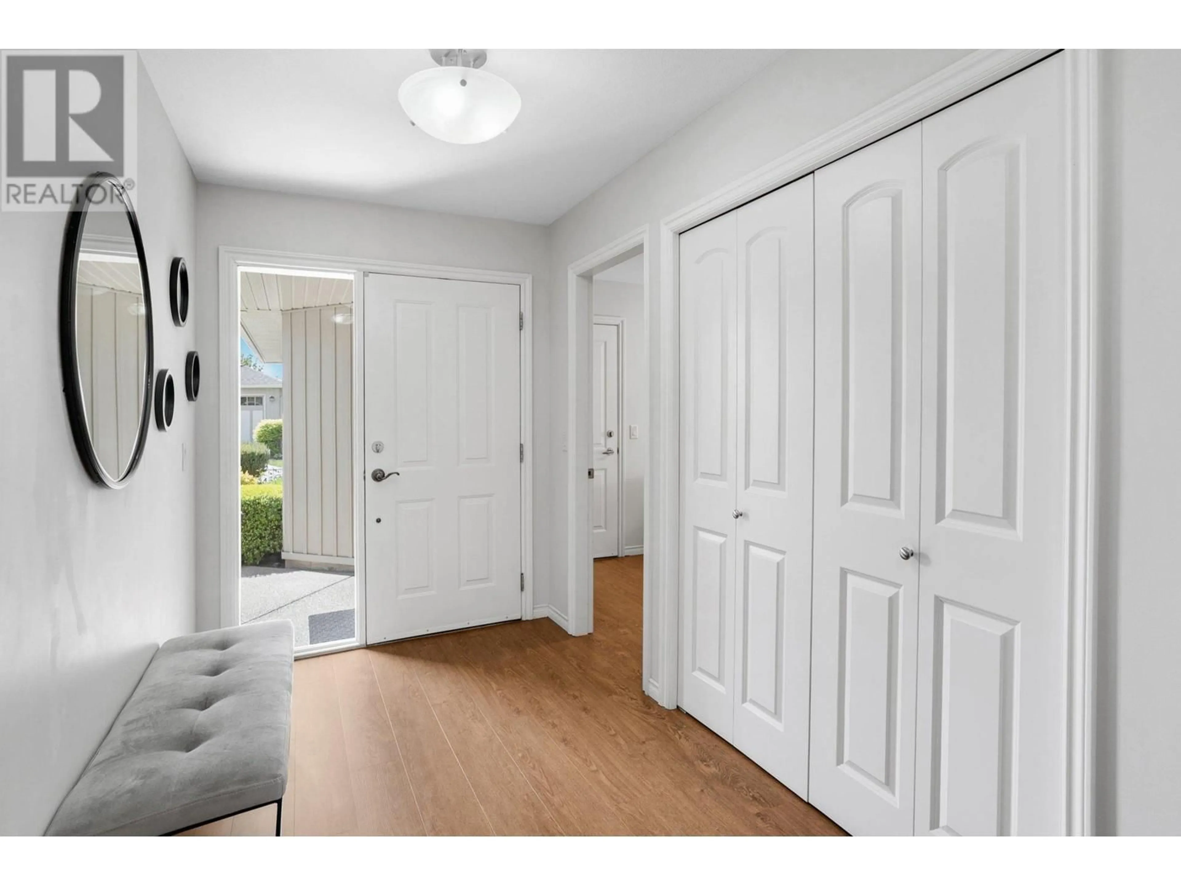 Indoor entryway for 137 - 1405 GUISACHAN PLACE, Kelowna British Columbia V1Y9X8