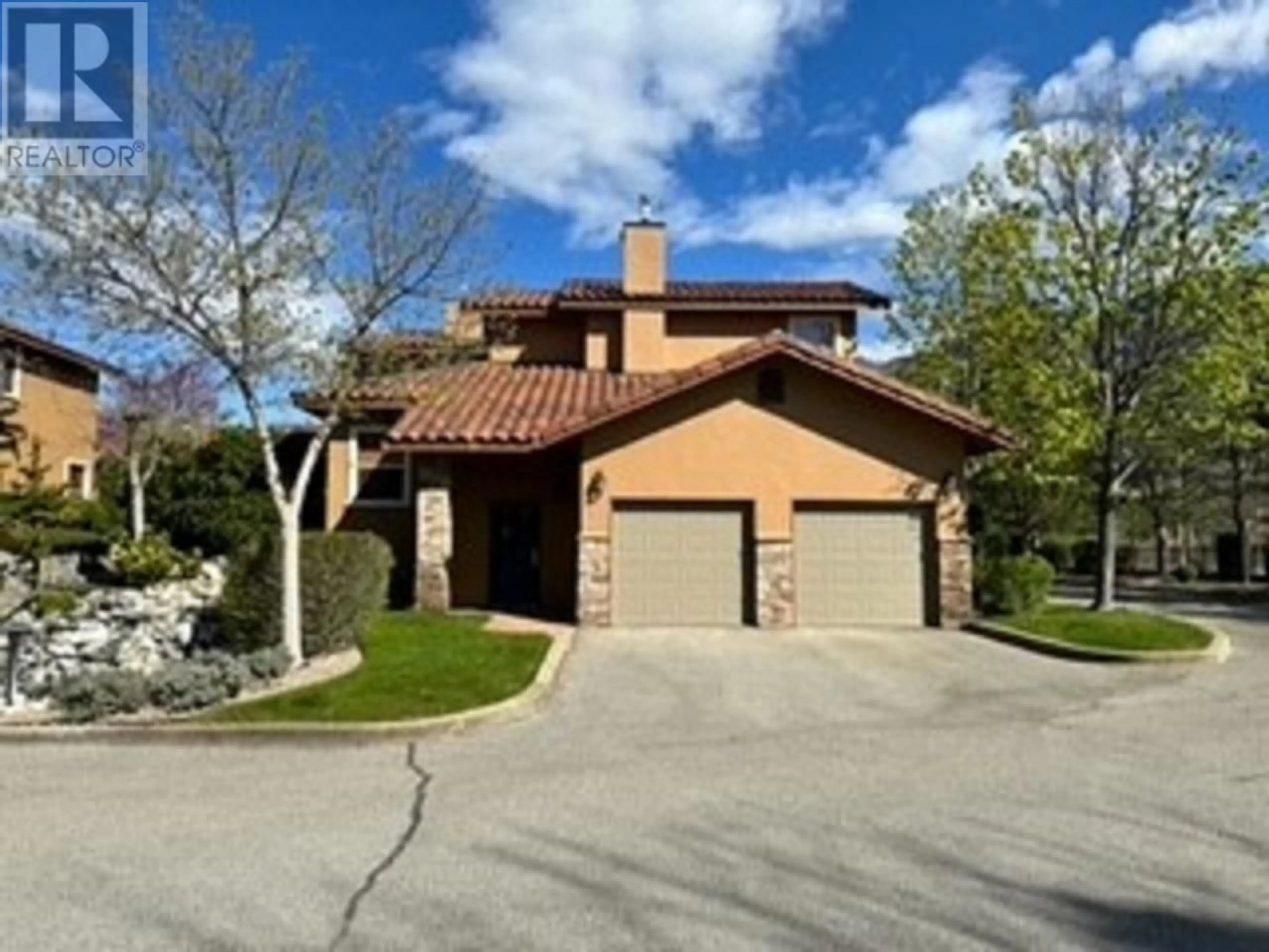 A pic from outside/outdoor area/front of a property/back of a property/a pic from drone, street for 21 - 7800 COTTONWOOD DRIVE, Osoyoos British Columbia V0H1V3