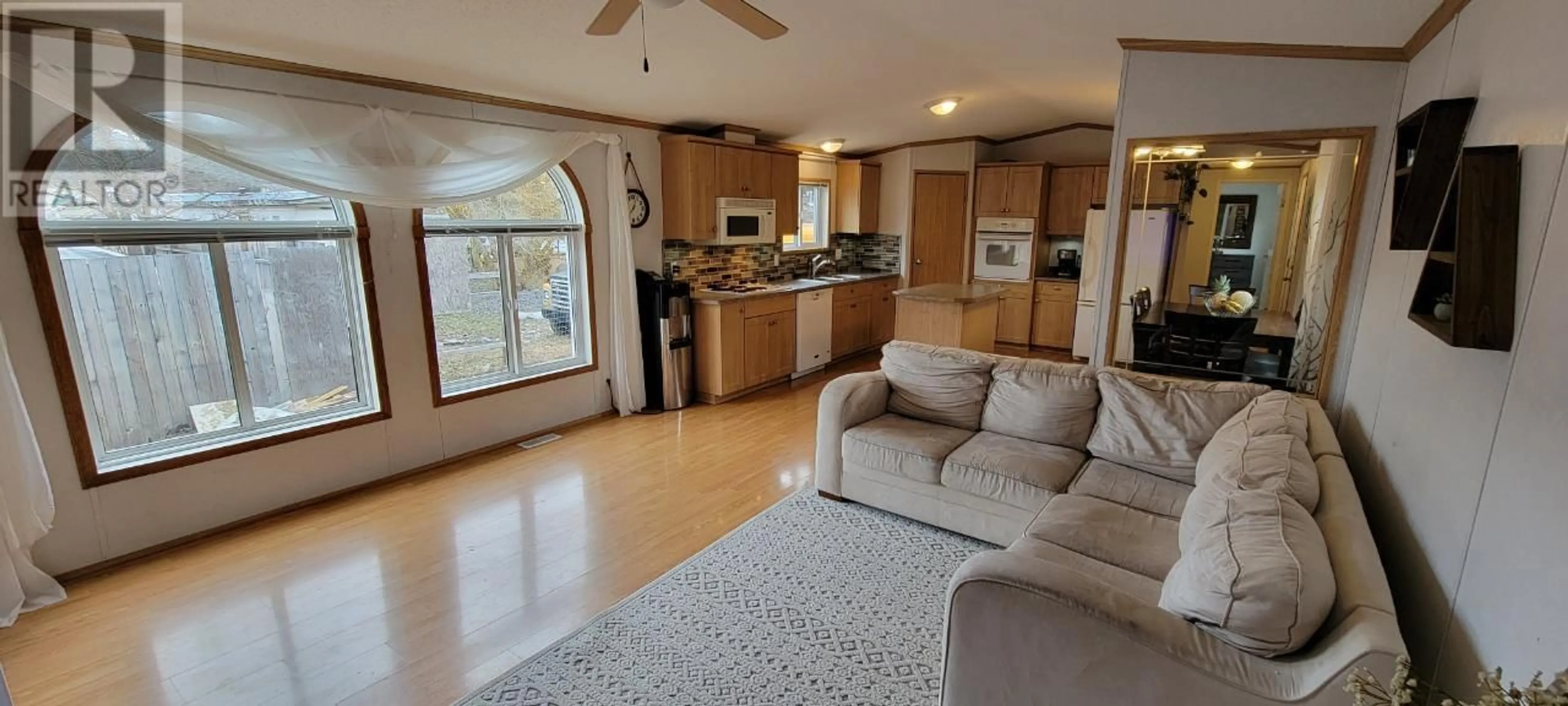 Open concept kitchen, ceramic/tile floor for 3216 BIRCH ISLAND LOST CRK ROAD, Clearwater British Columbia V0E3A0