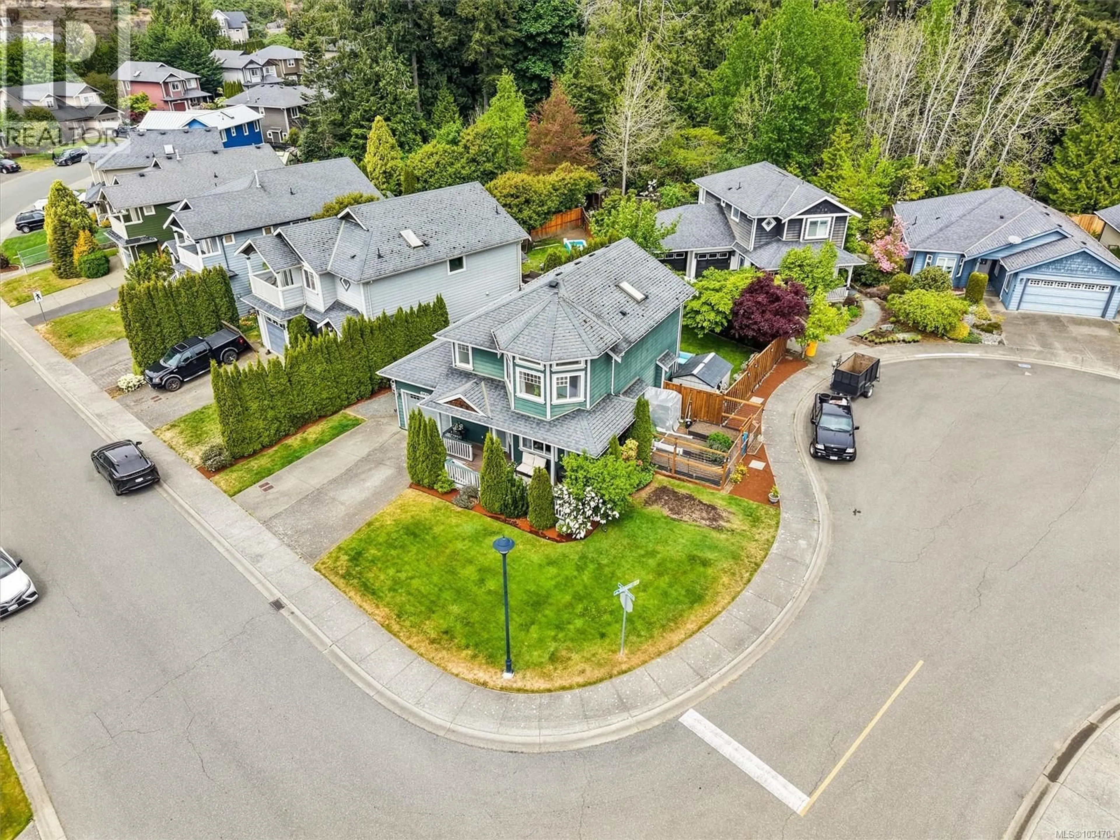 A pic from outside/outdoor area/front of a property/back of a property/a pic from drone, street for 3439 PATTISON WAY, Colwood British Columbia V9C4K8
