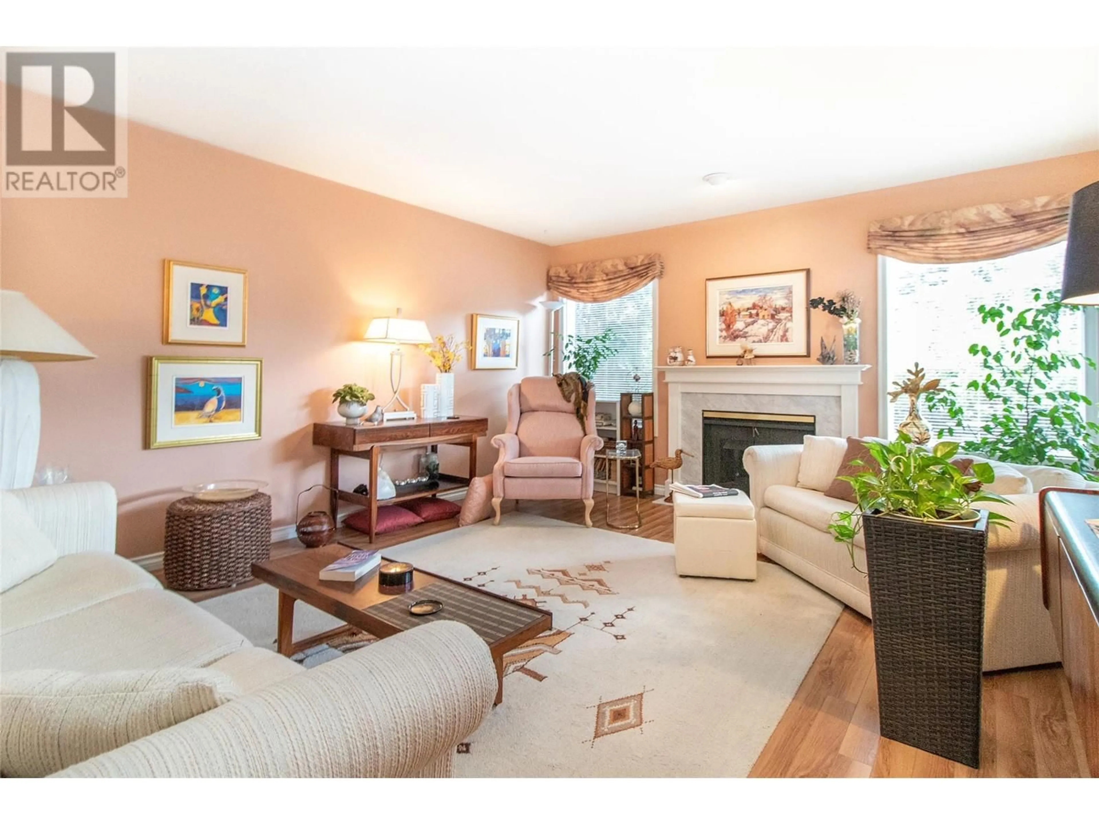 Living room with furniture, unknown for 73 - 1101 CAMERON AVENUE, Kelowna British Columbia V1Y8W2