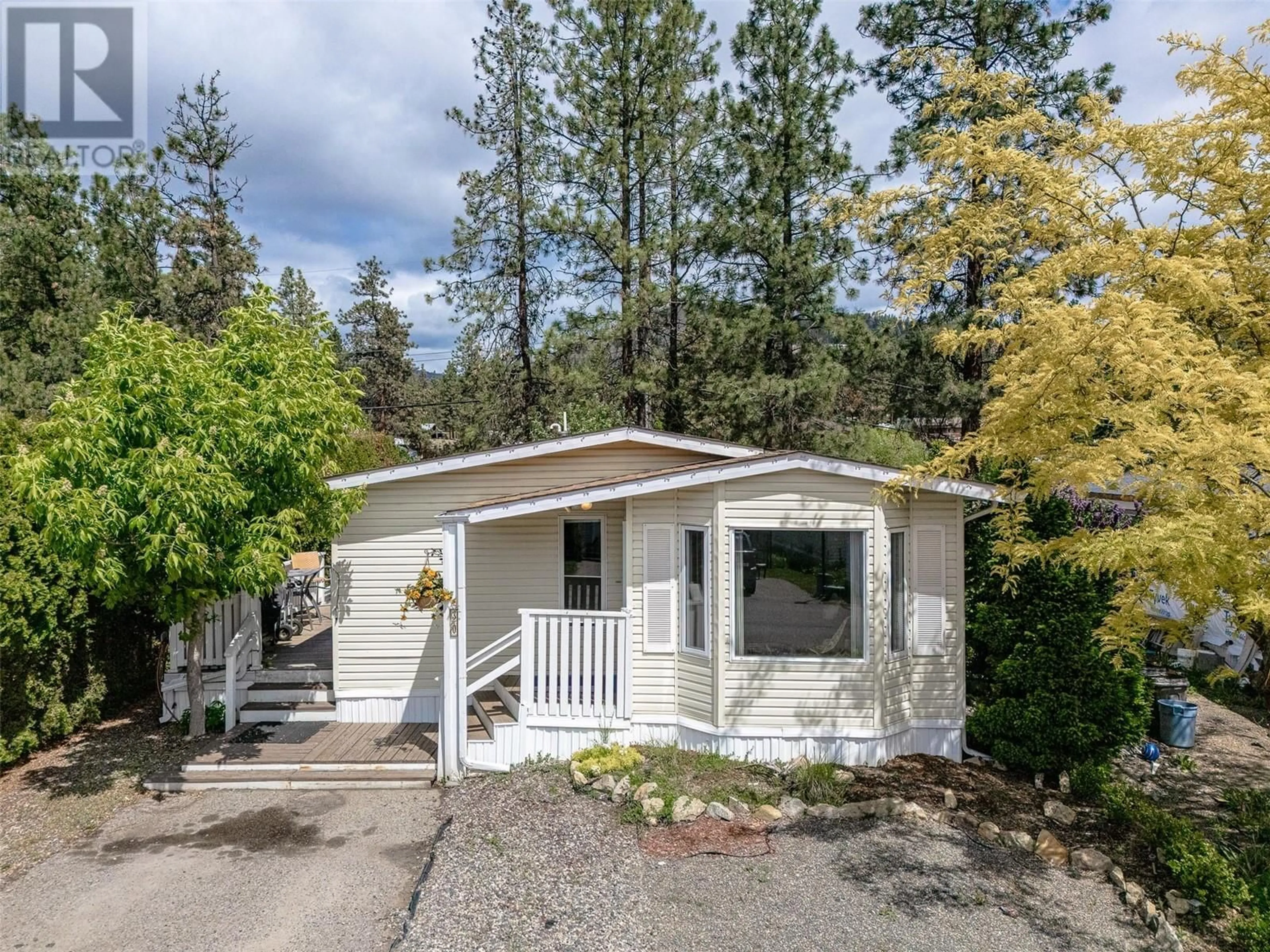 Home with vinyl exterior material, unknown for 30 - 3585 ELK ROAD, West Kelowna British Columbia V4T1R5