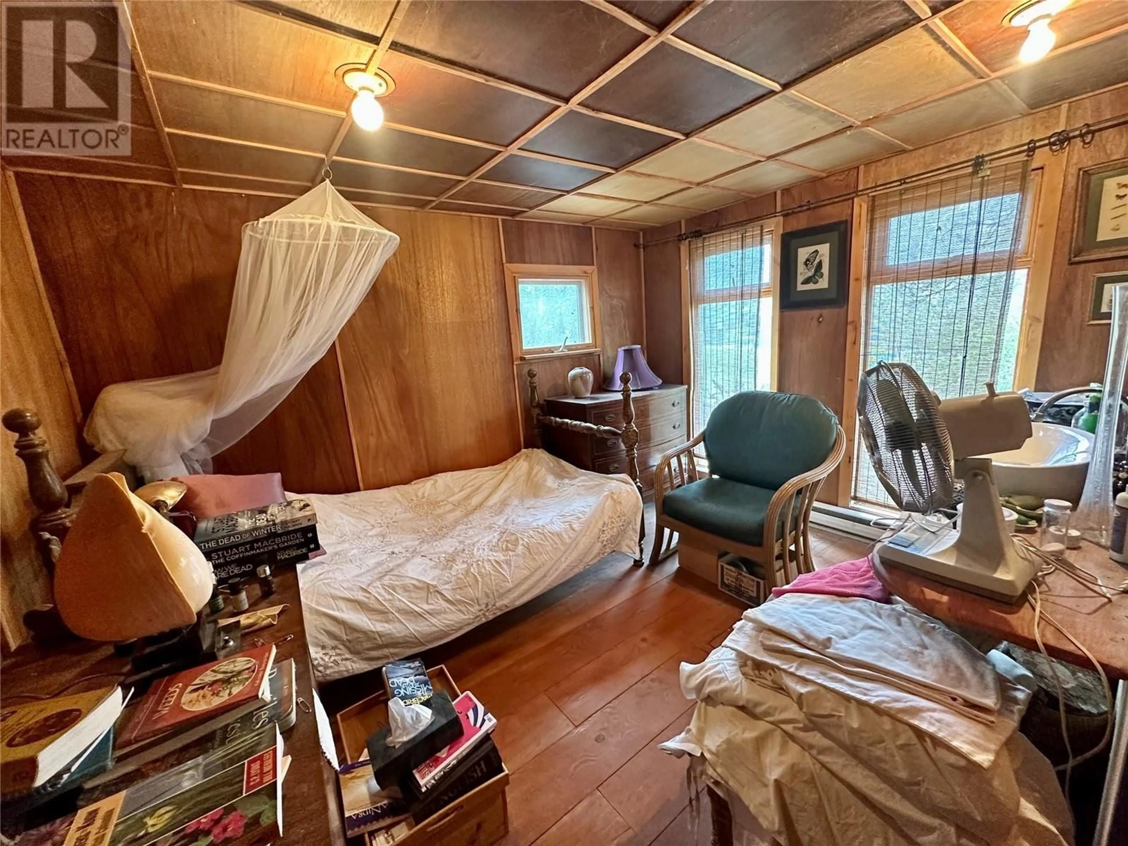 A pic of a room for 525 HIGHWAY 3 HIGHWAY, Cawston British Columbia V0X1C0