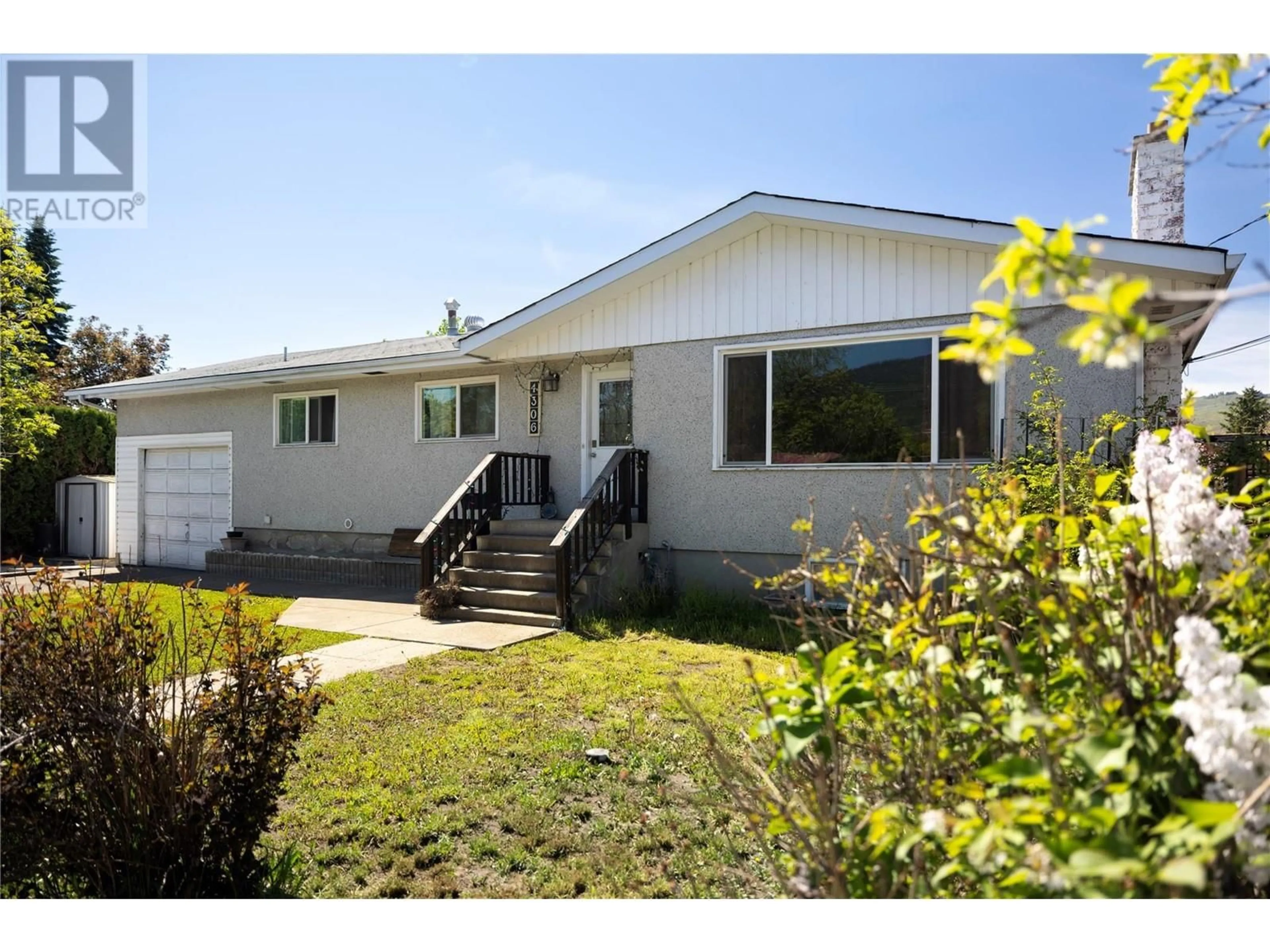 Home with vinyl exterior material, street for 4306 21 STREET, Vernon British Columbia V1T4G7