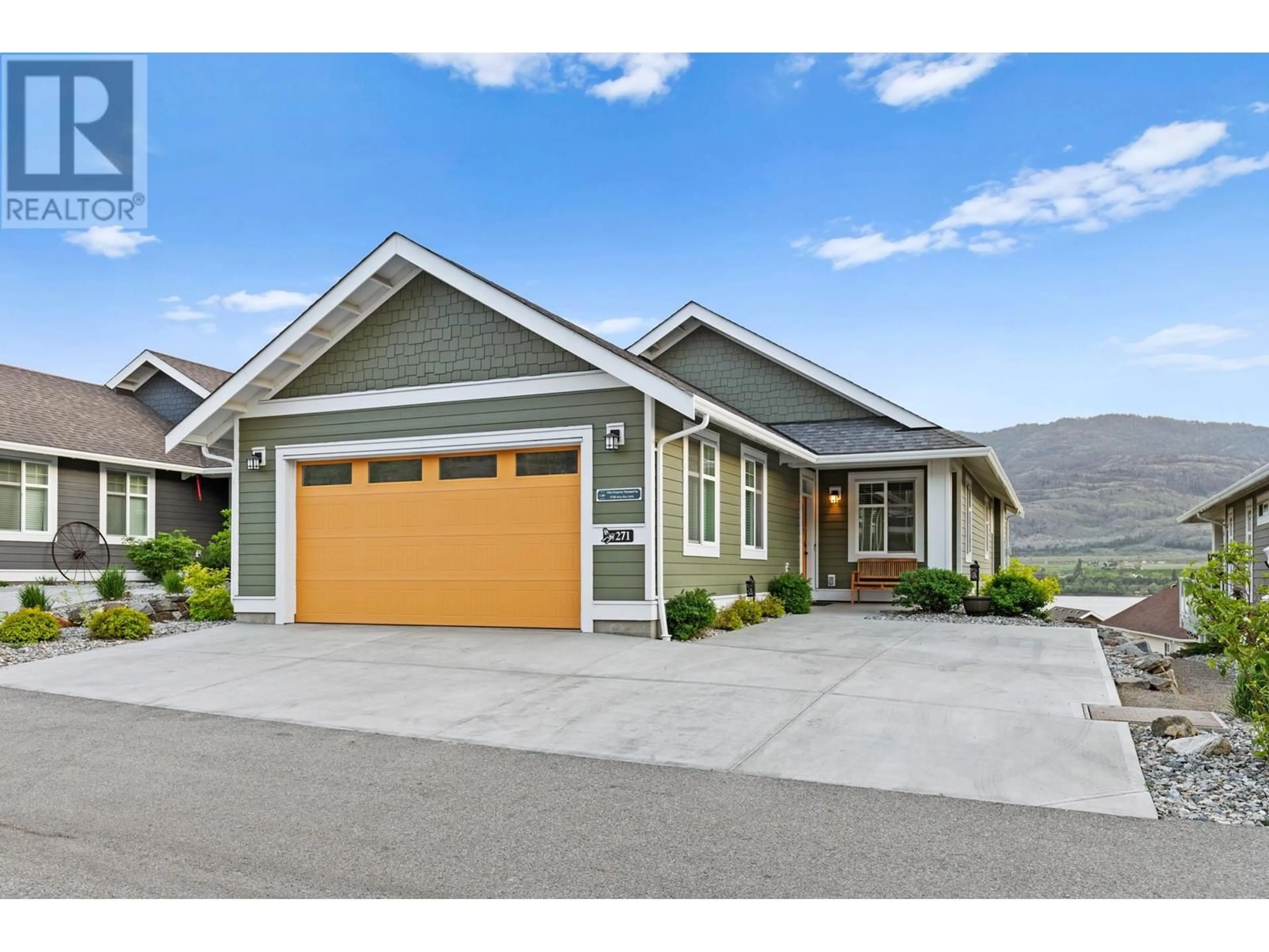 Home with vinyl exterior material, street for 271 - 2450 RADIO TOWER ROAD, Oliver British Columbia V0H1T1