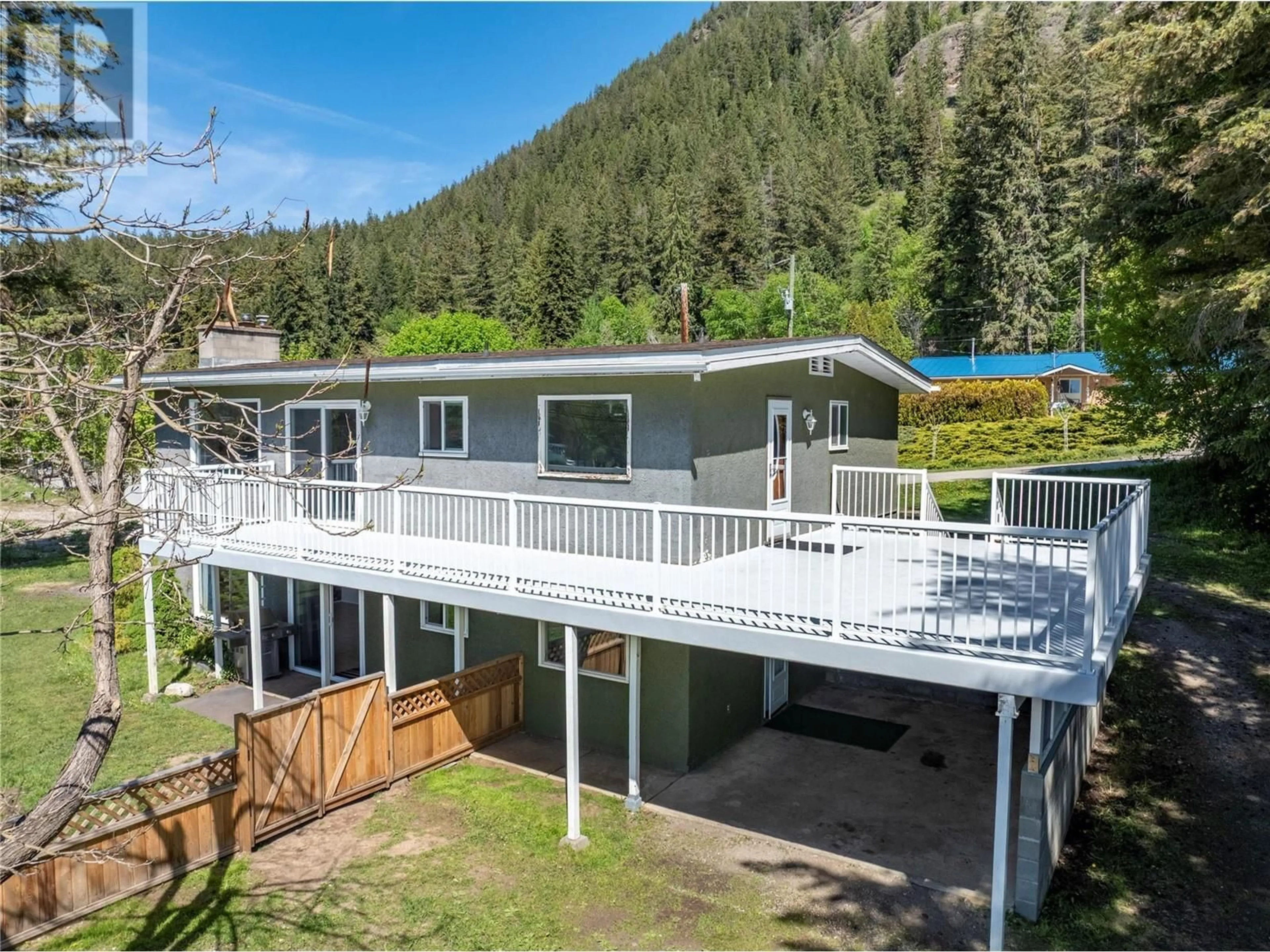 A pic from outside/outdoor area/front of a property/back of a property/a pic from drone, mountain view for 3985 SUNNYBRAE-CANOE POINT ROAD, Tappen British Columbia V0E2X1