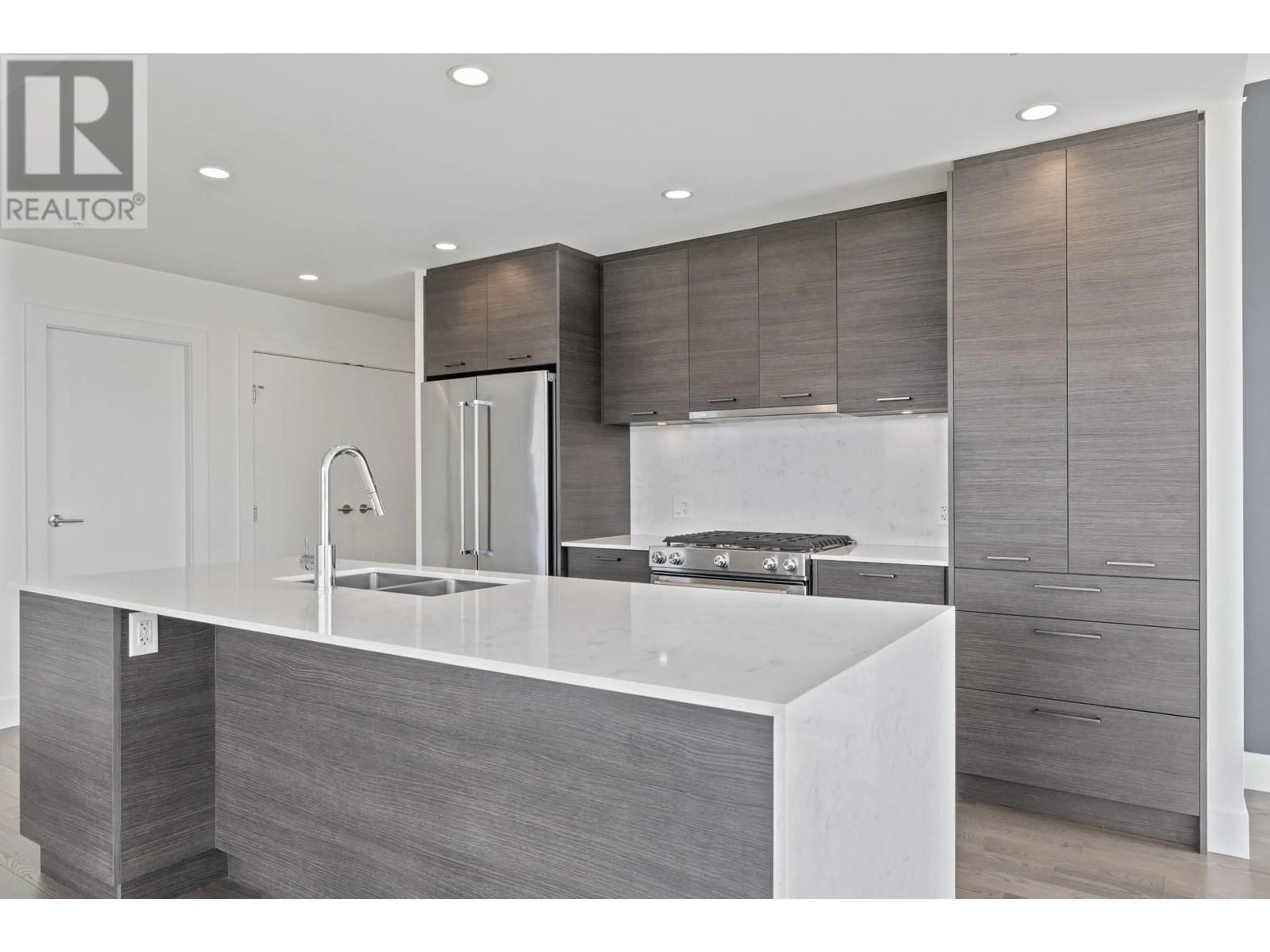 Open concept kitchen, unknown for 704 - 1181 SUNSET DRIVE, Kelowna British Columbia V1Y0L4