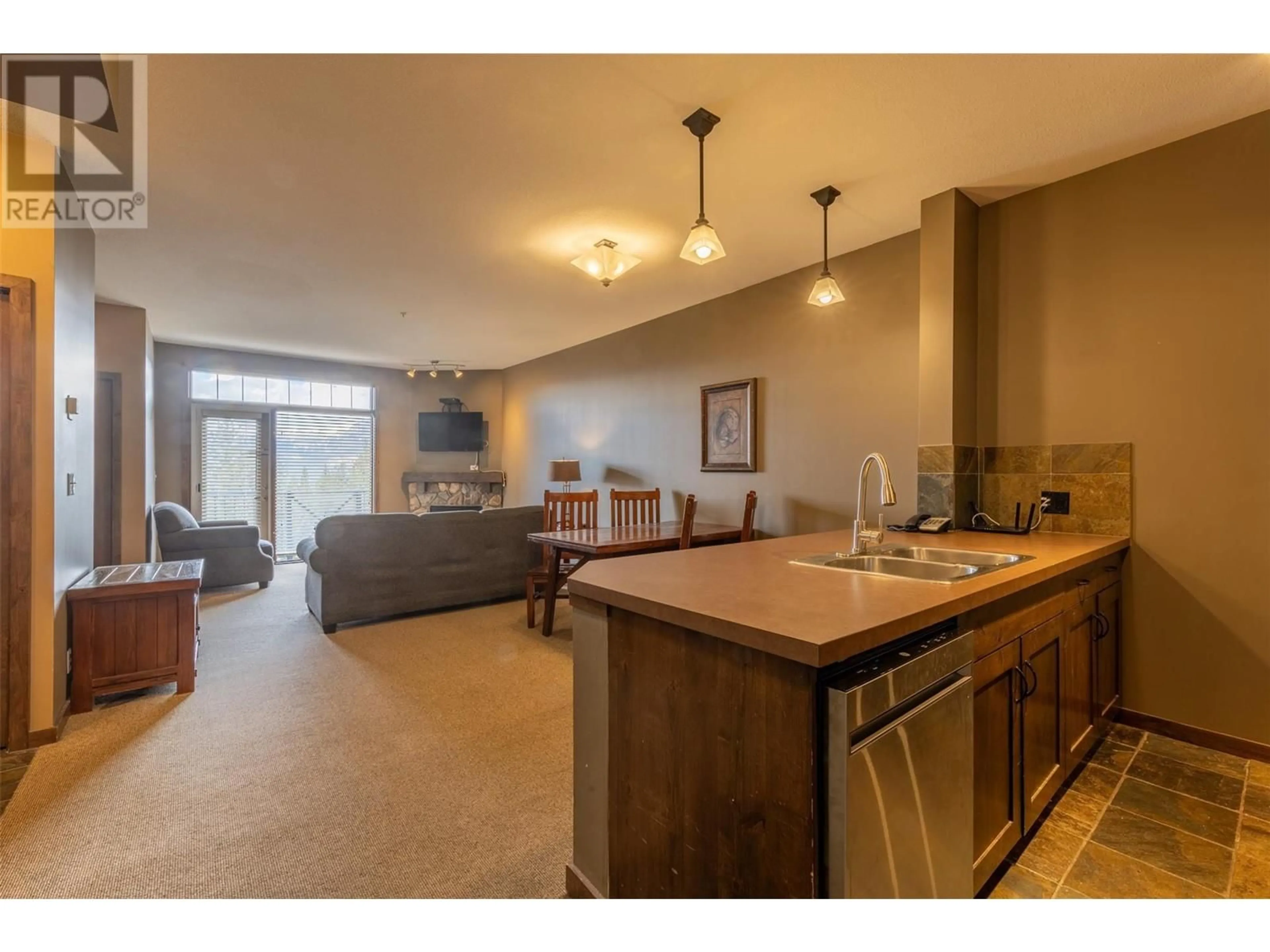Open concept kitchen, unknown for 311 - 1549 KICKING HORSE TRAIL, Golden British Columbia V0A1H1