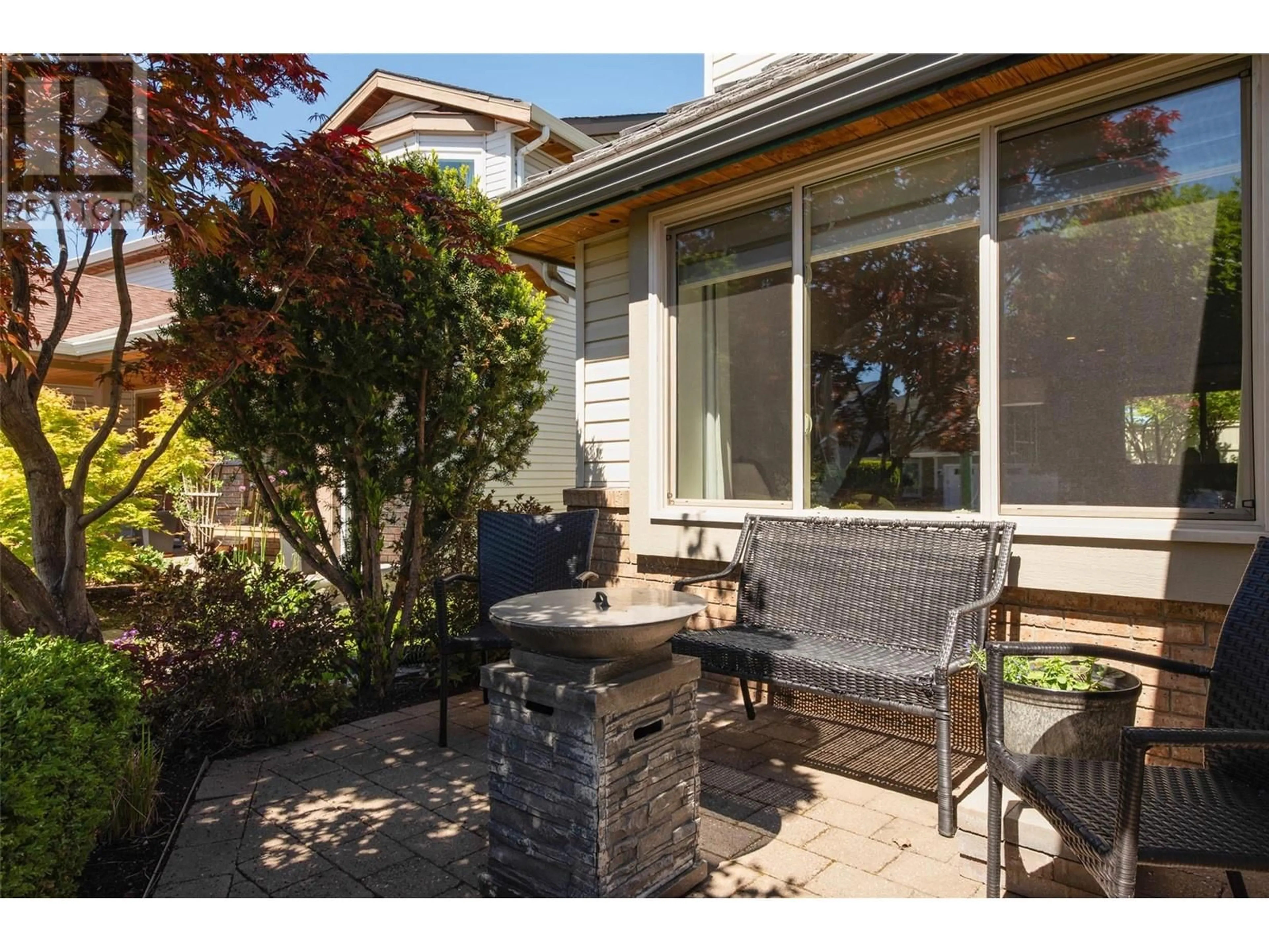 Patio, street for 1130 WINTERGREEN CRESCENT, Kelowna British Columbia V1W3V8