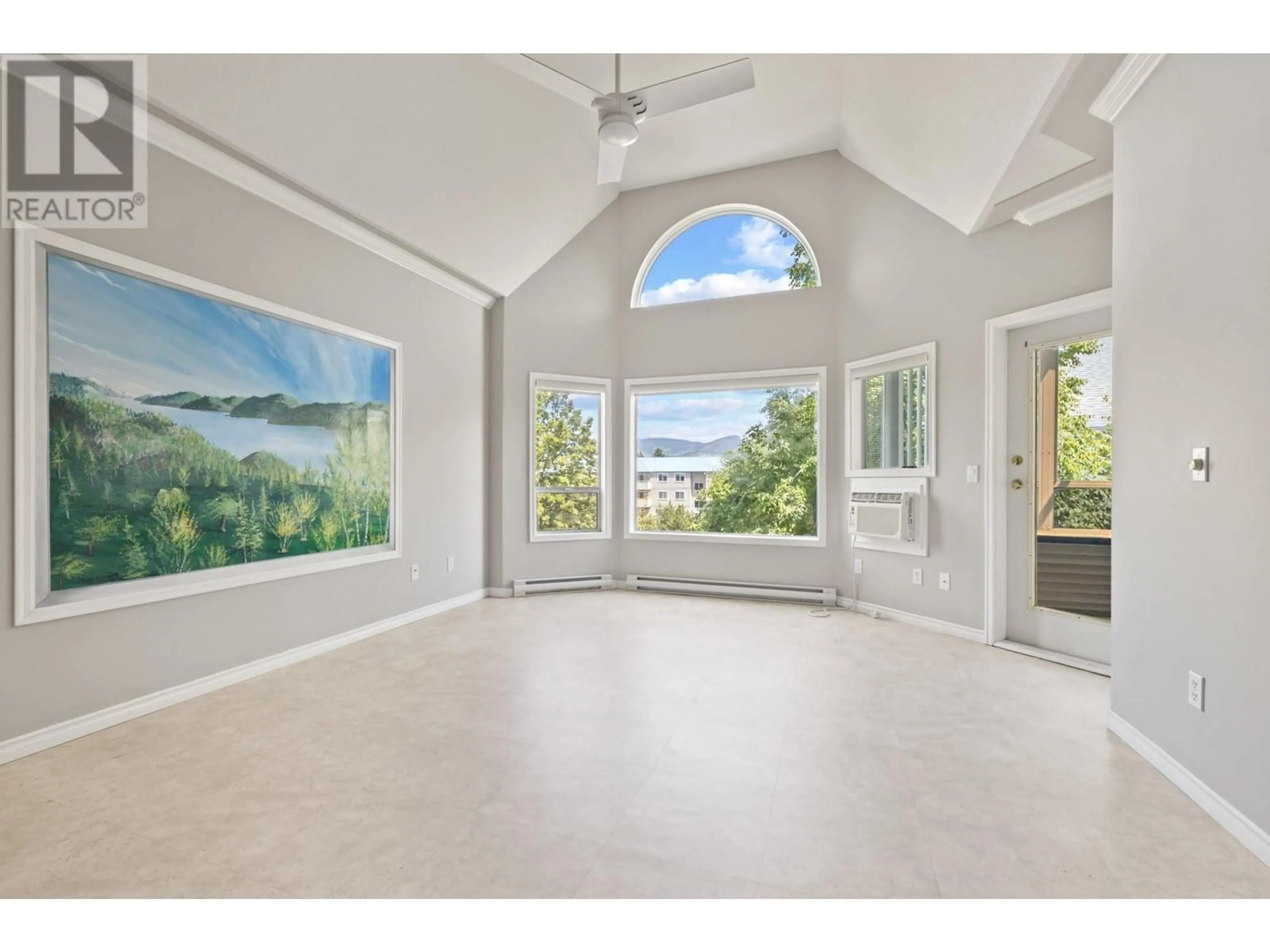 Unknown for 313 - 877 KLO ROAD, Kelowna British Columbia V1Y9R1