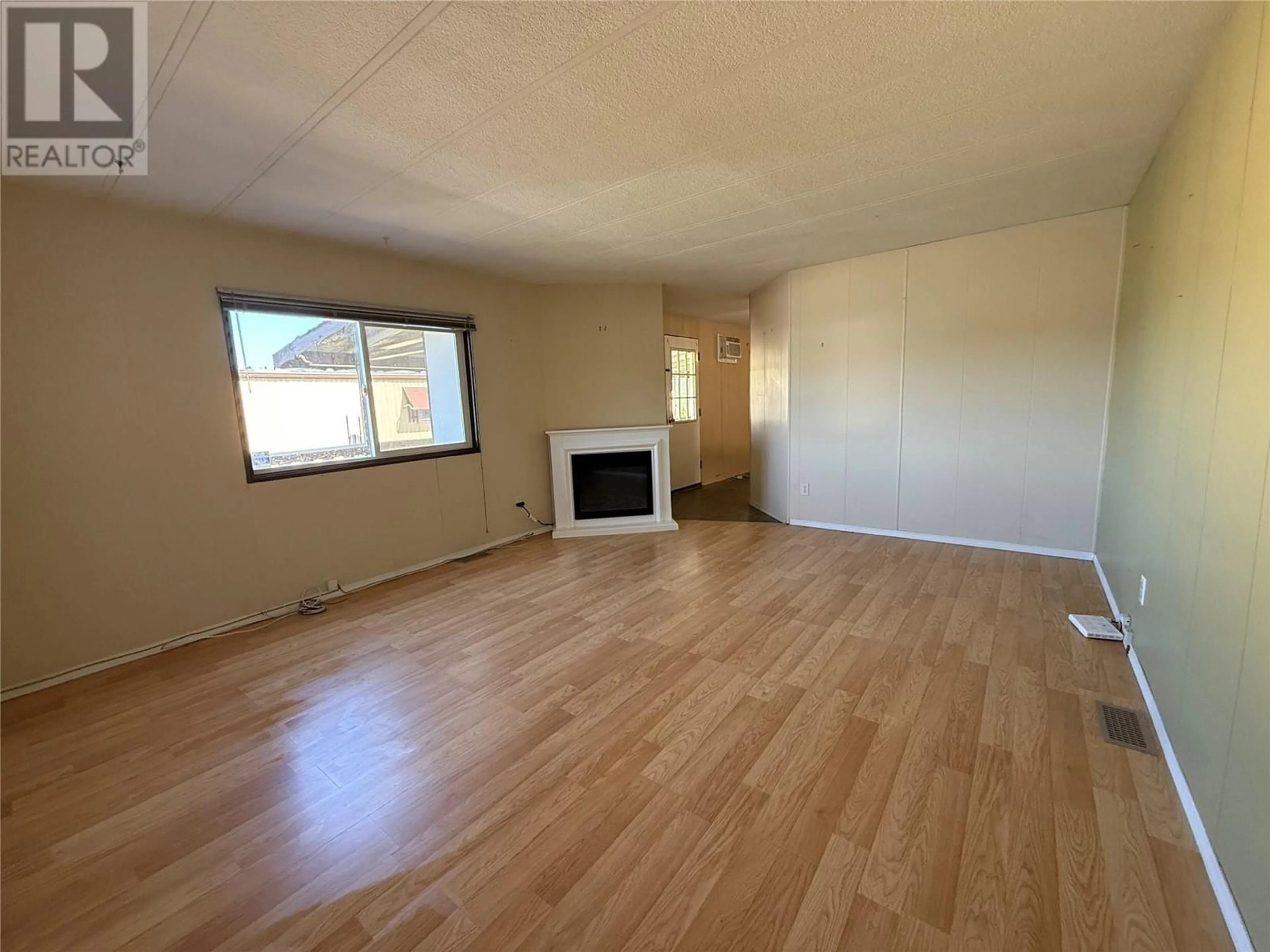 A pic of a room for 15 - 6902 OKANAGAN LANDING ROAD, Vernon British Columbia V1H1X4
