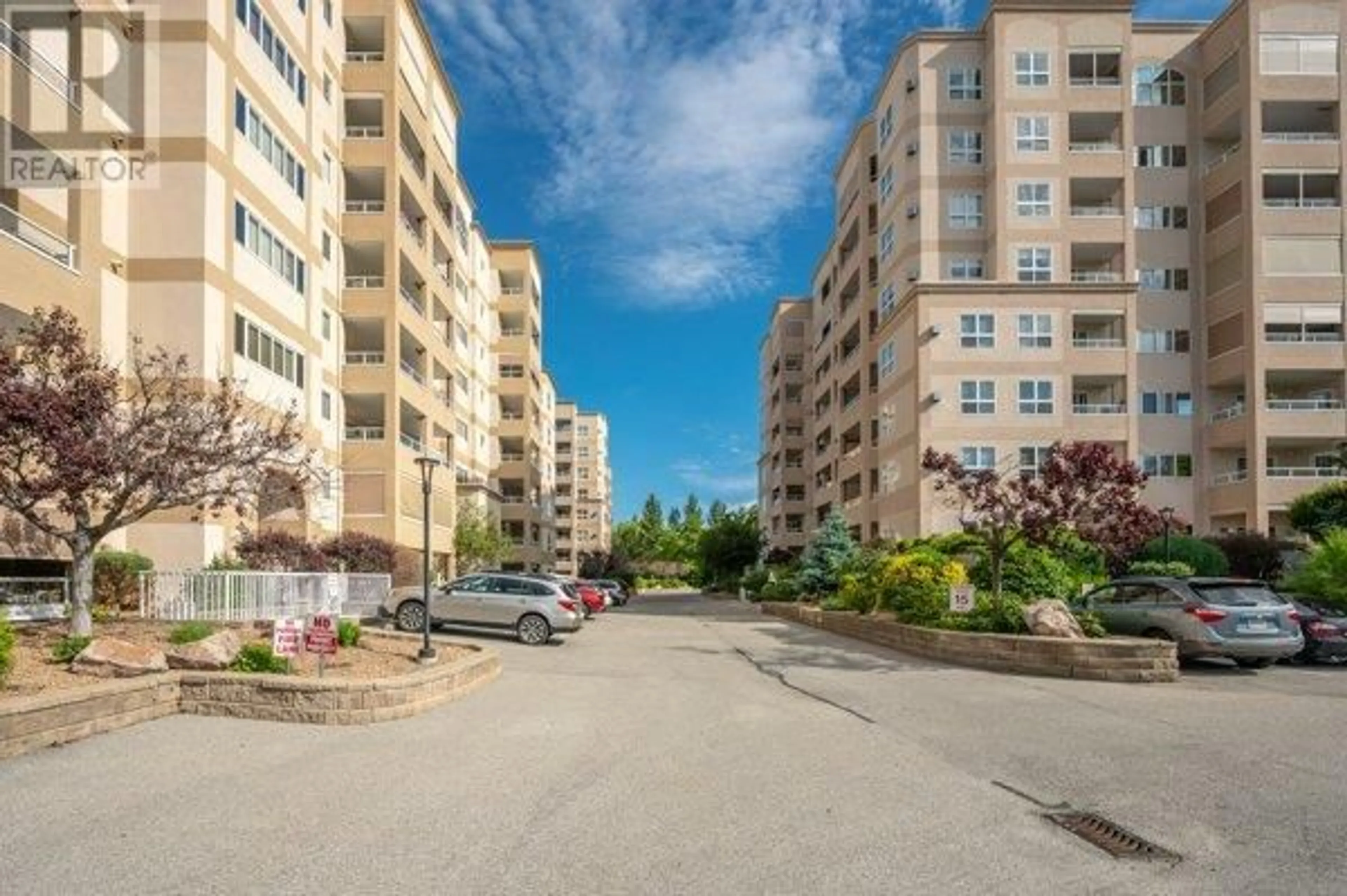 Patio, street for 602 - 2275 ATKINSON STREET, Penticton British Columbia V2A8R7