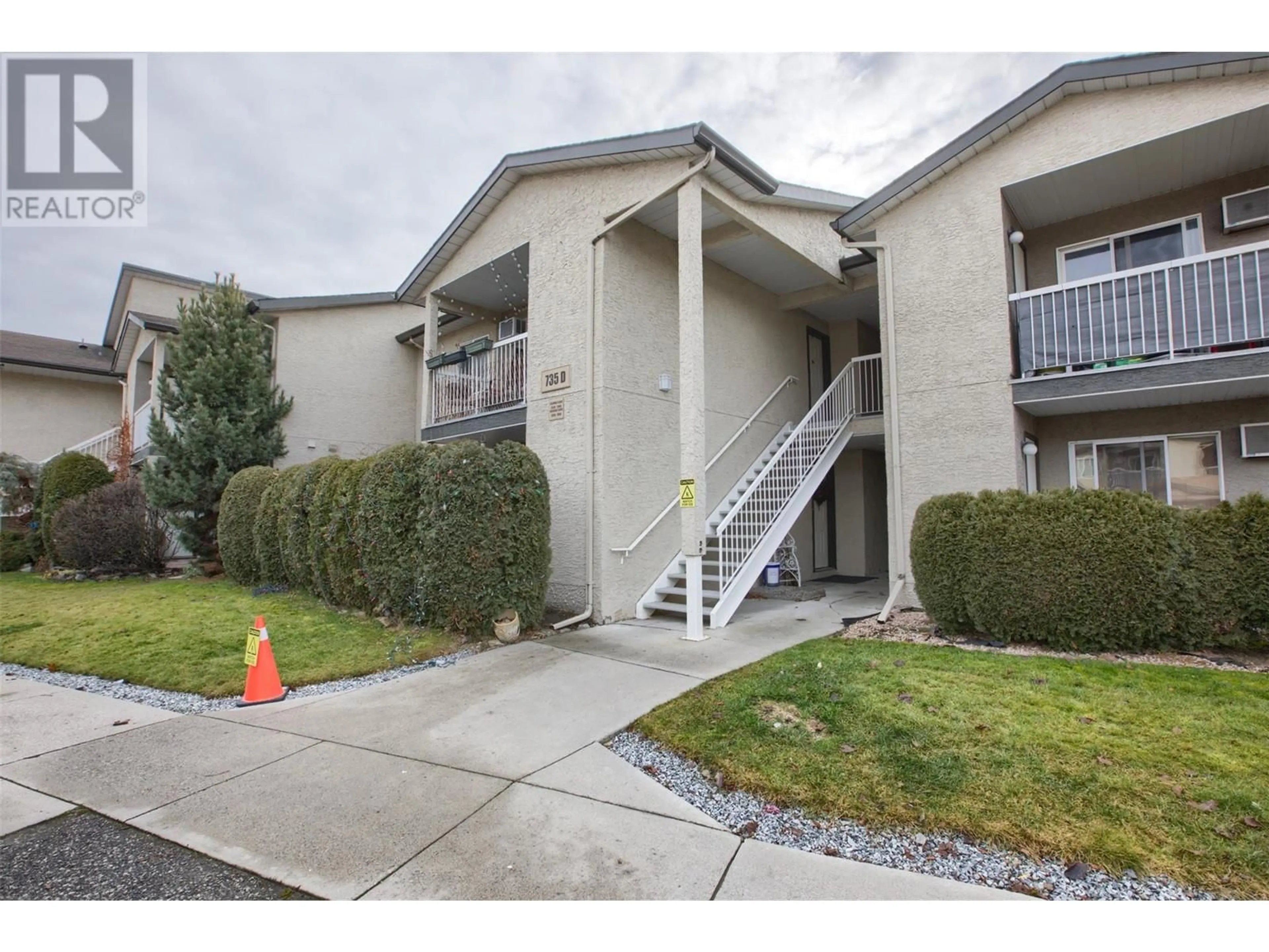 Unknown for 206D - 735 COOK ROAD, Kelowna British Columbia V1W3G6