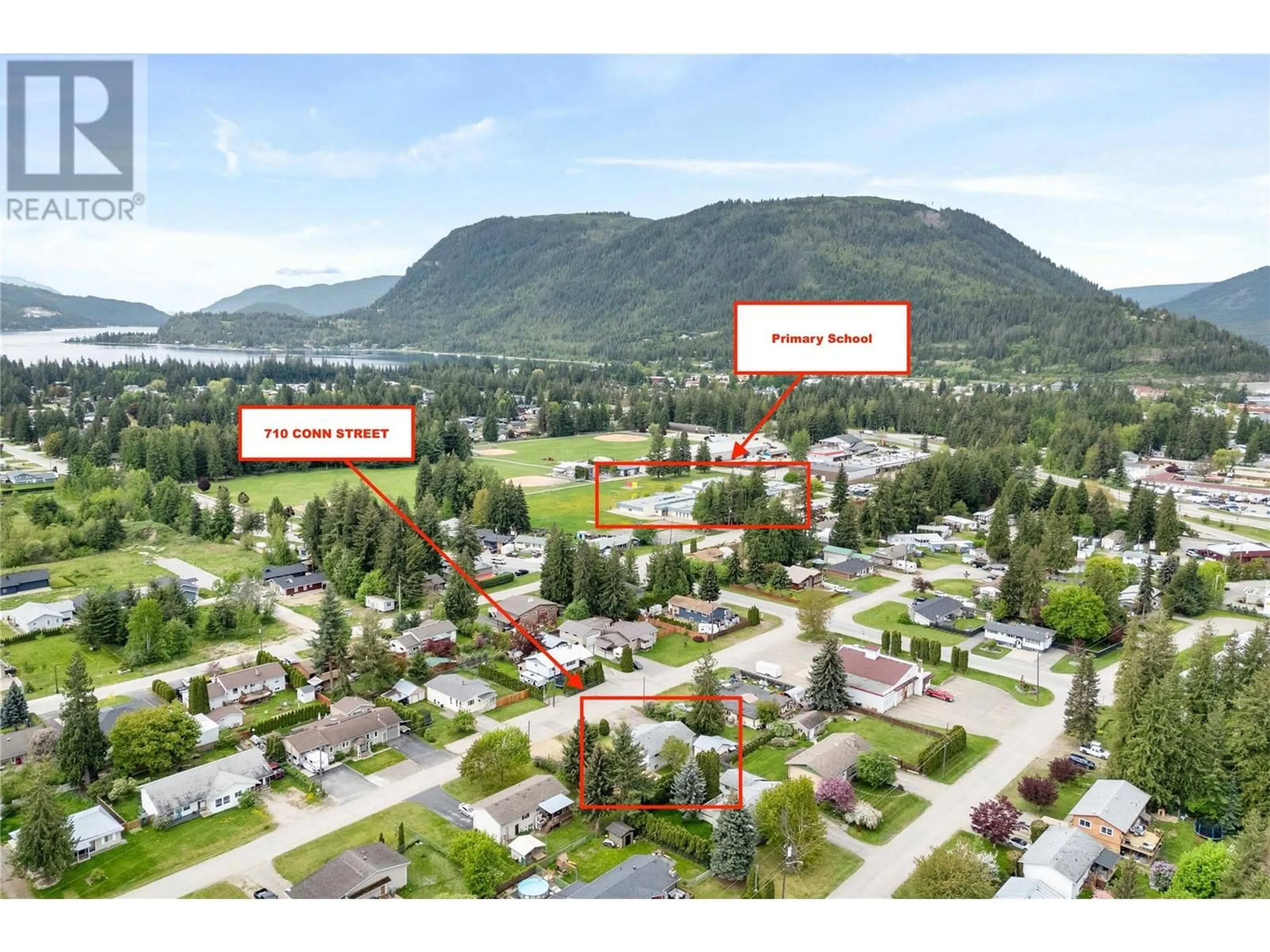A pic from outside/outdoor area/front of a property/back of a property/a pic from drone, mountain view for 710 CONN STREET, Sicamous British Columbia V0E2B0