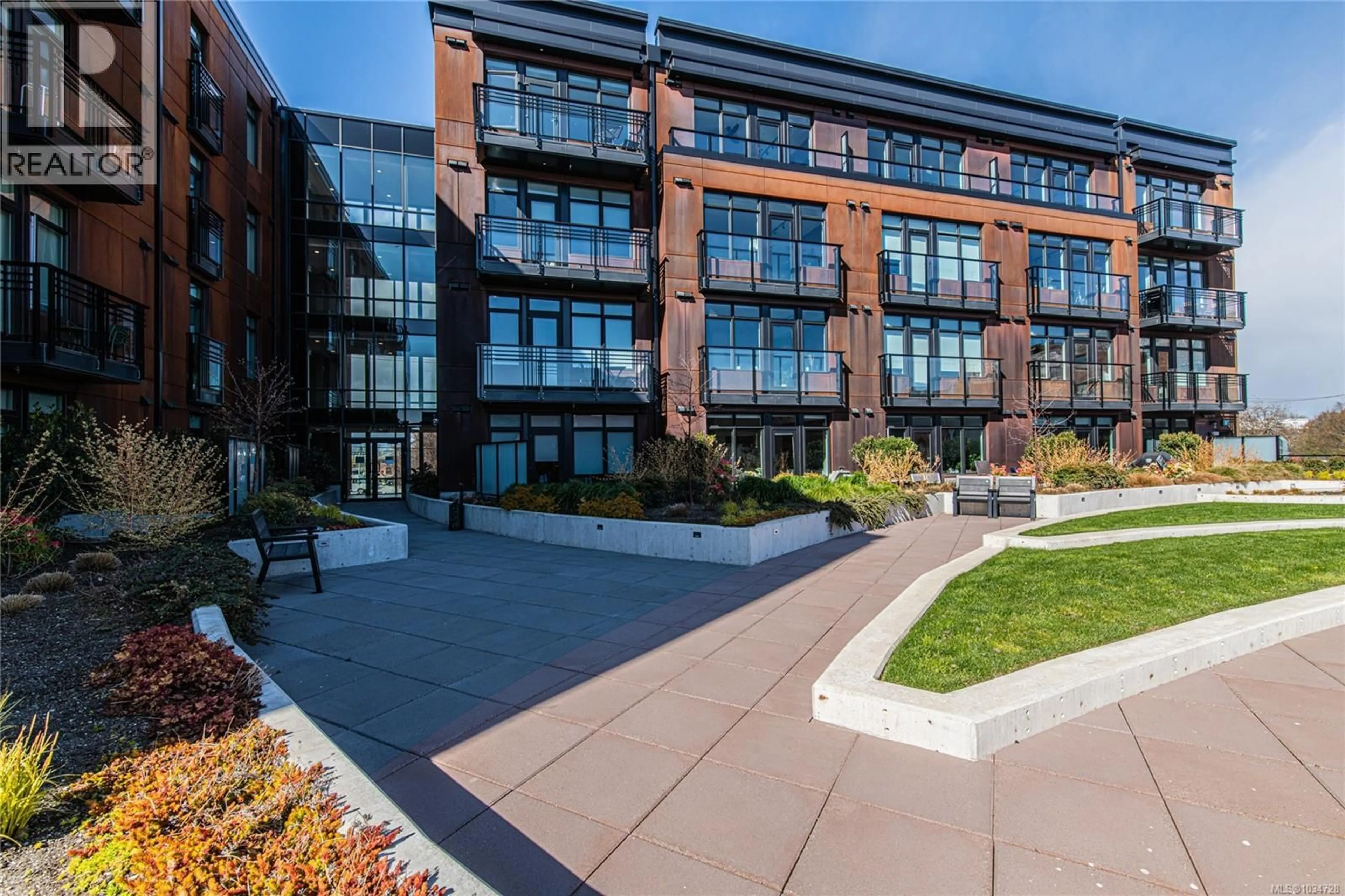 Patio, building for 506 - 515 CHATHAM STREET, Victoria British Columbia V8T1E1