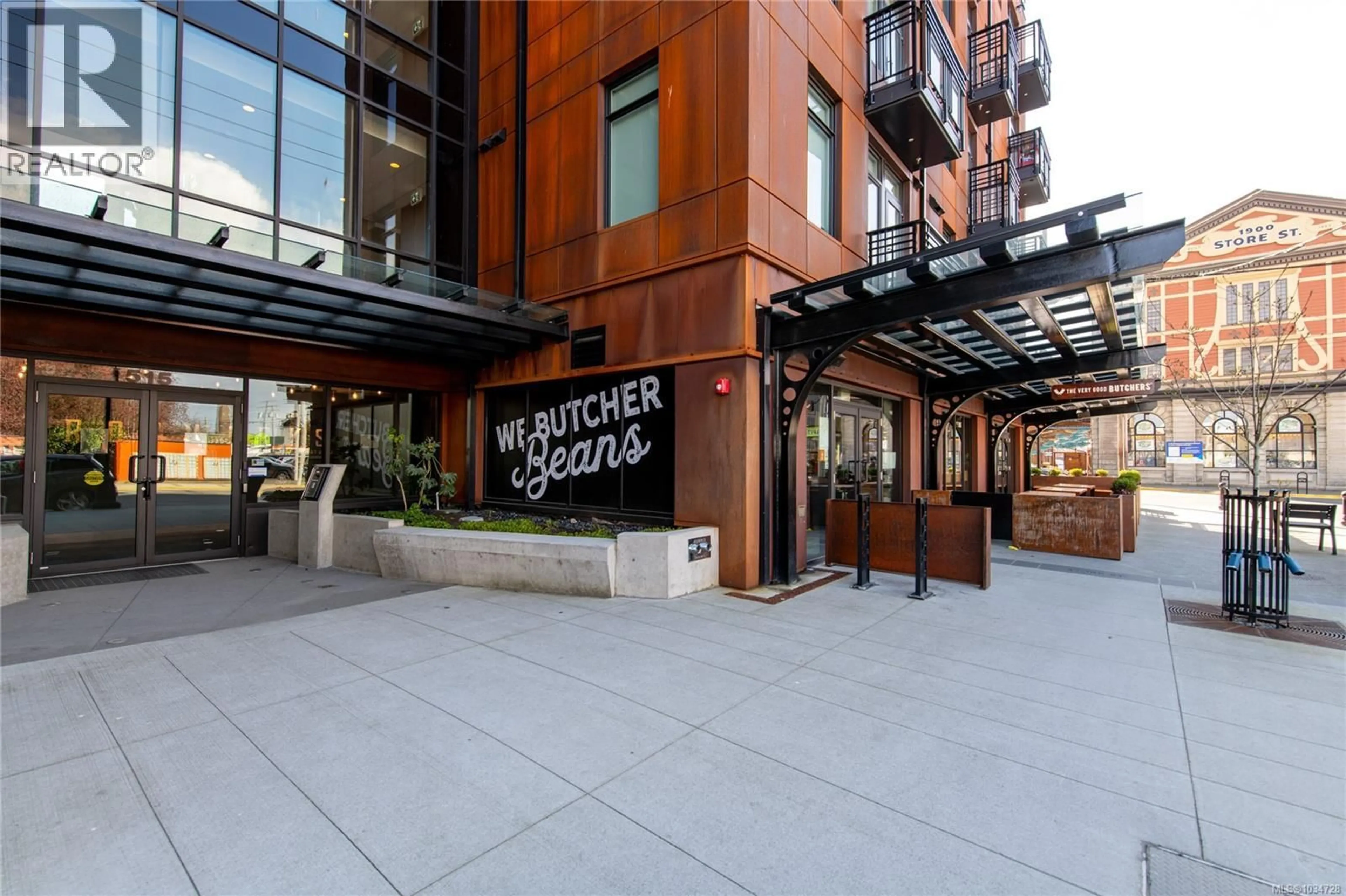 Indoor foyer for 506 - 515 CHATHAM STREET, Victoria British Columbia V8T1E1