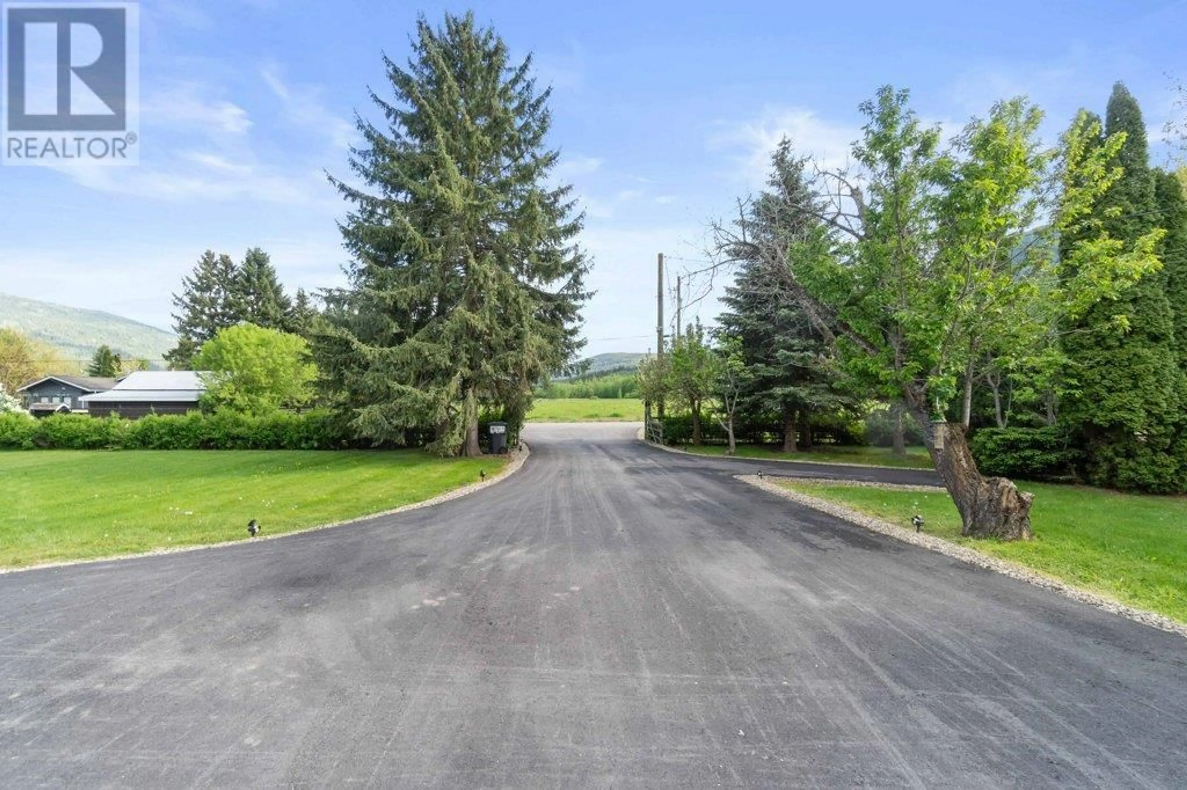 Unknown for 3194 JOHNSON ROAD, Salmon Arm British Columbia V1E3E6