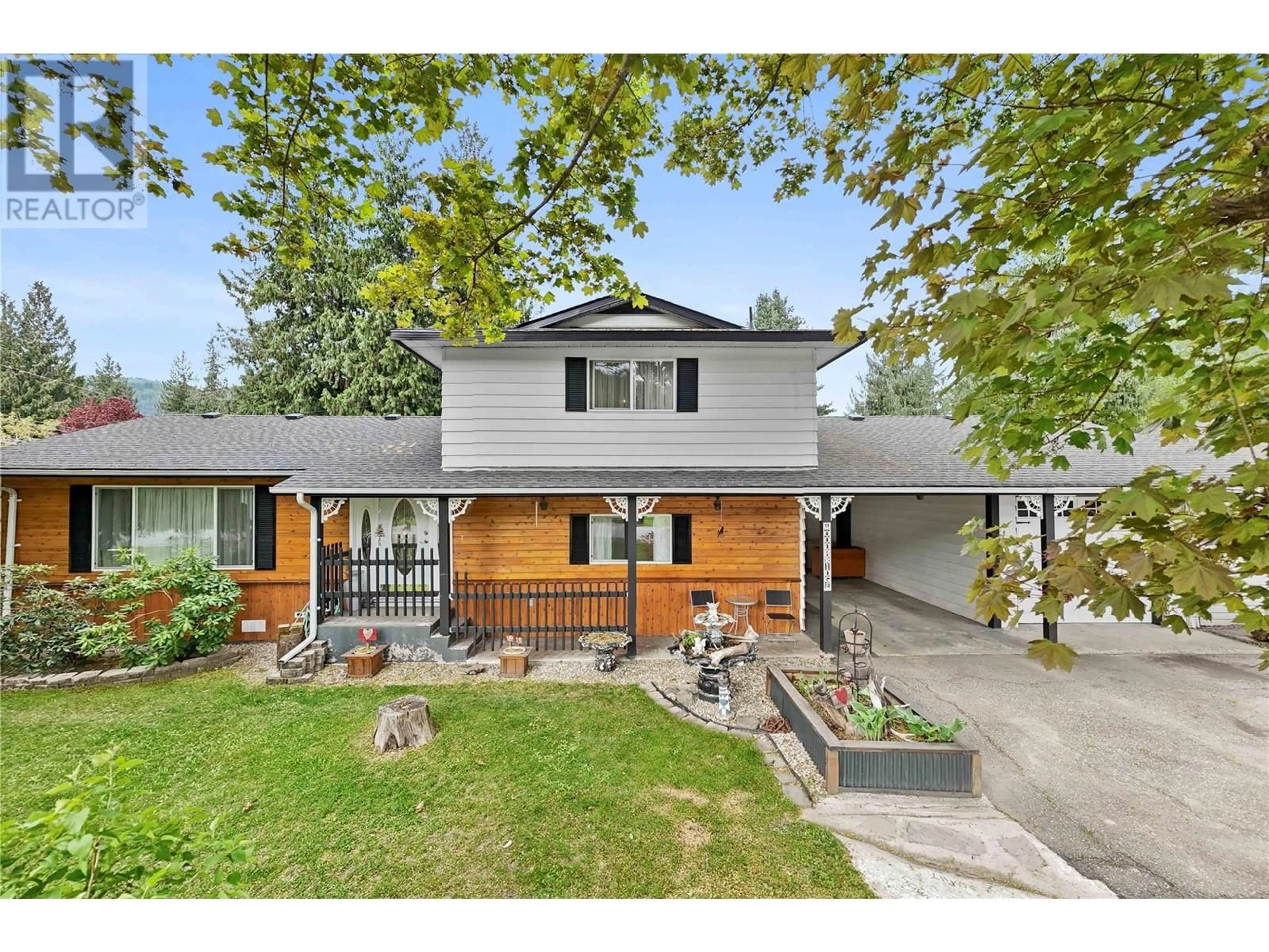 Unknown for 1002 LARCH AVENUE, Sicamous British Columbia V0E2V0