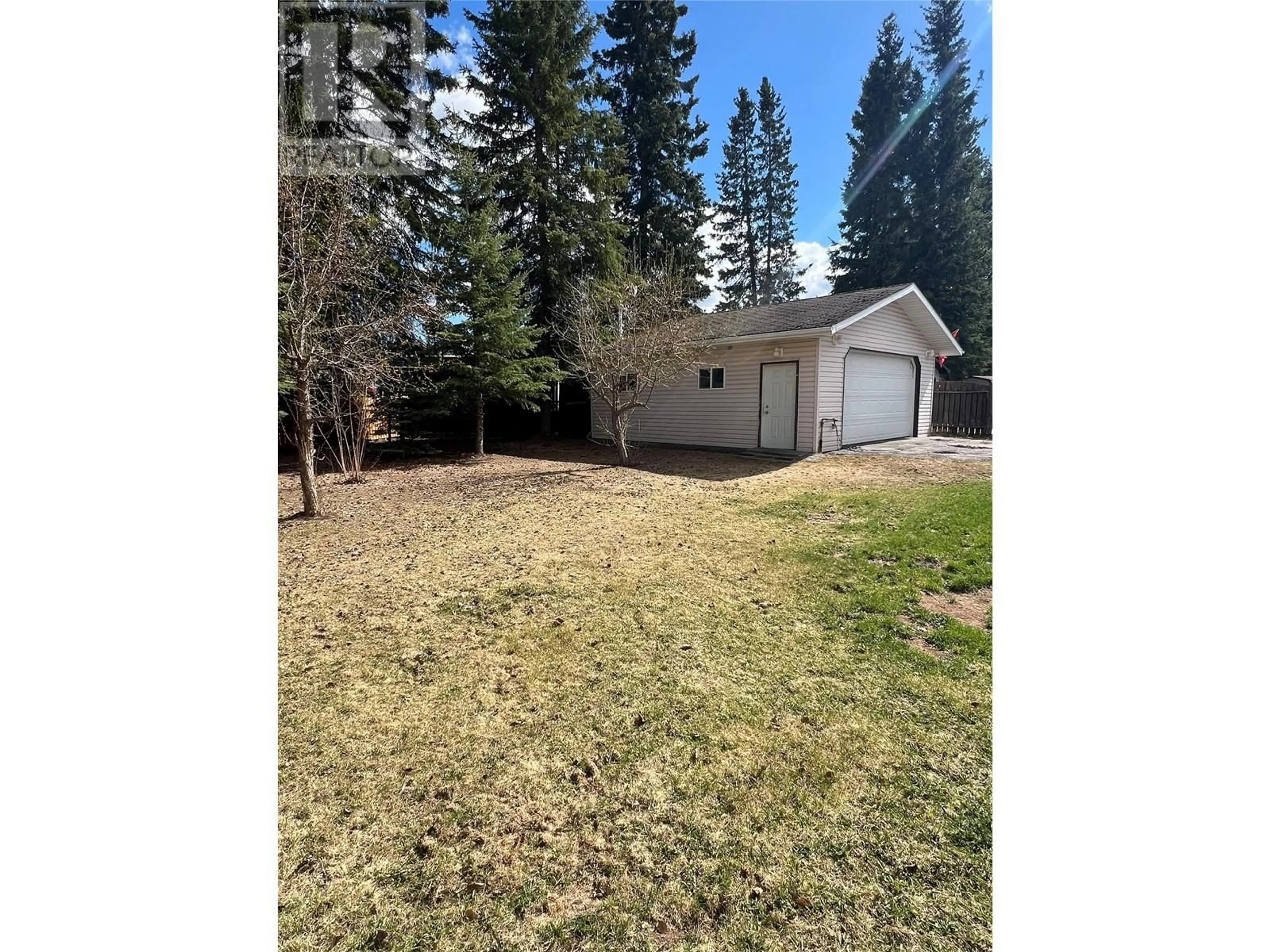 Shed for 236 MURRAY DRIVE, Tumbler Ridge British Columbia V0C2W0